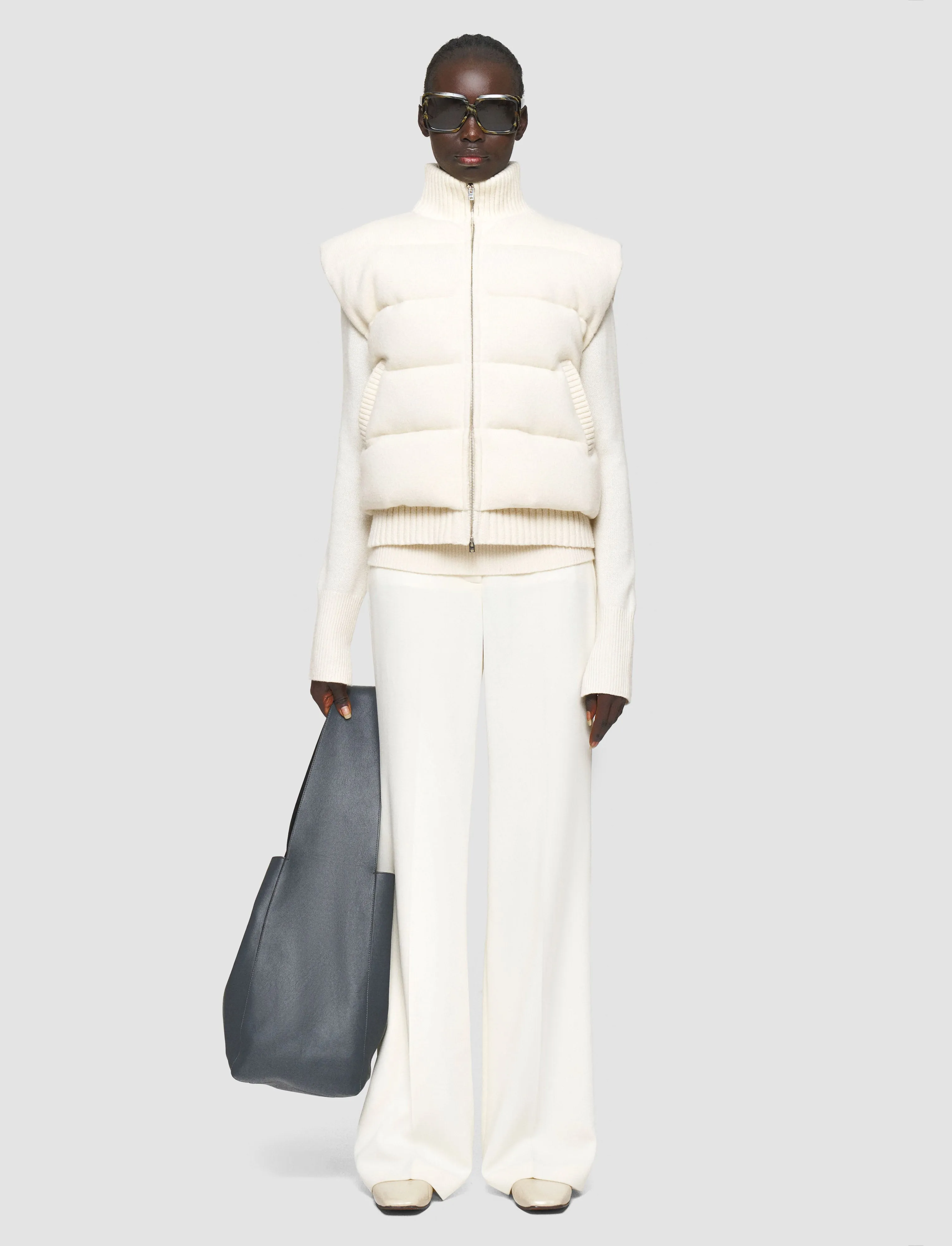 Knitted Down Puffer Gilet Weather resistant Allure