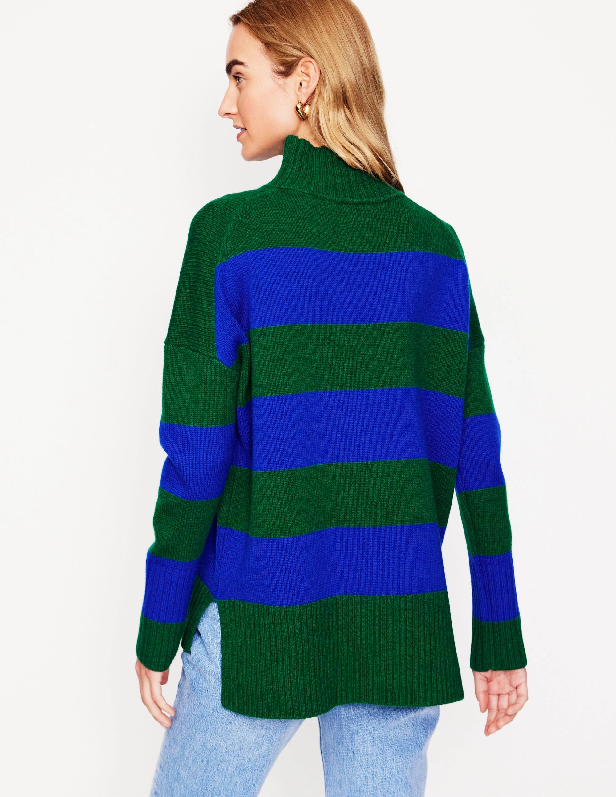 Crew Neckline DoubleLayered Collar Jessica Oversized Jumper-Bavaria Green, Monarch Blue