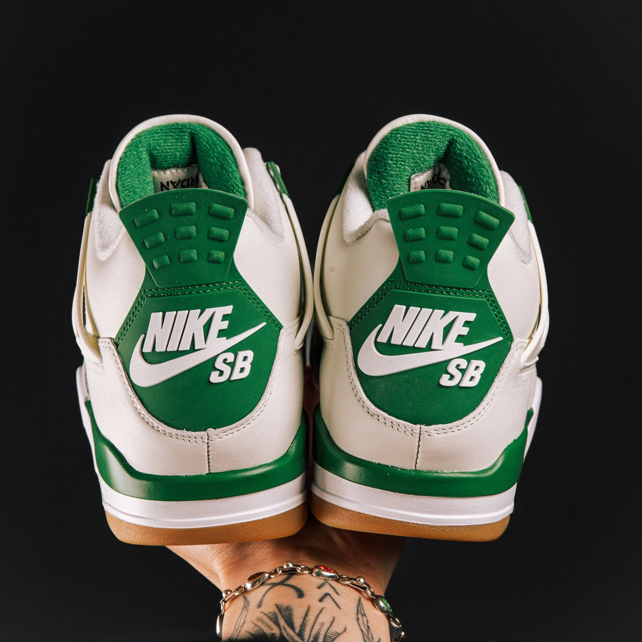 Jordan 4 Retro SB Pine Green