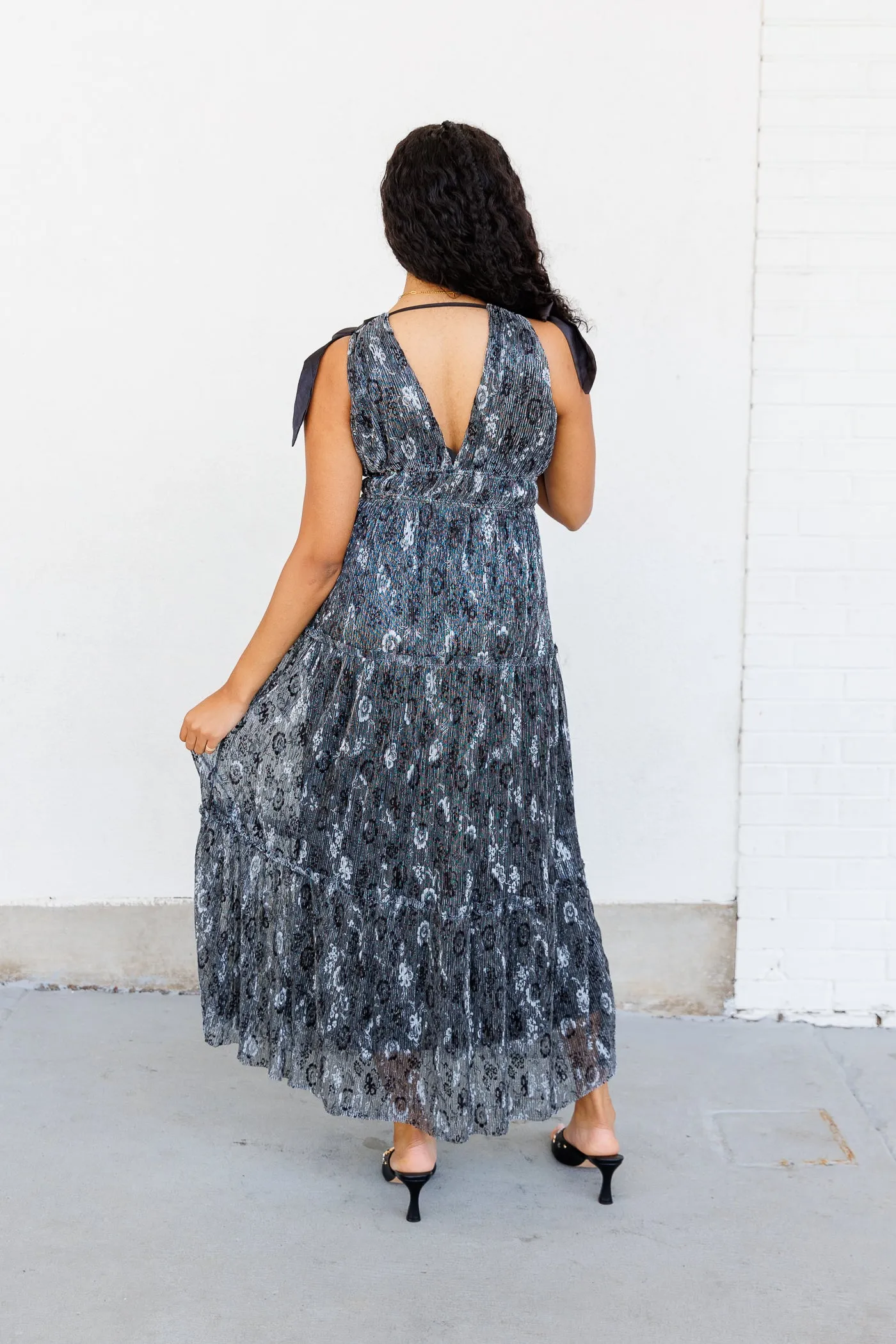 KENZIE DRESS Sharp Fit Stylish Feel