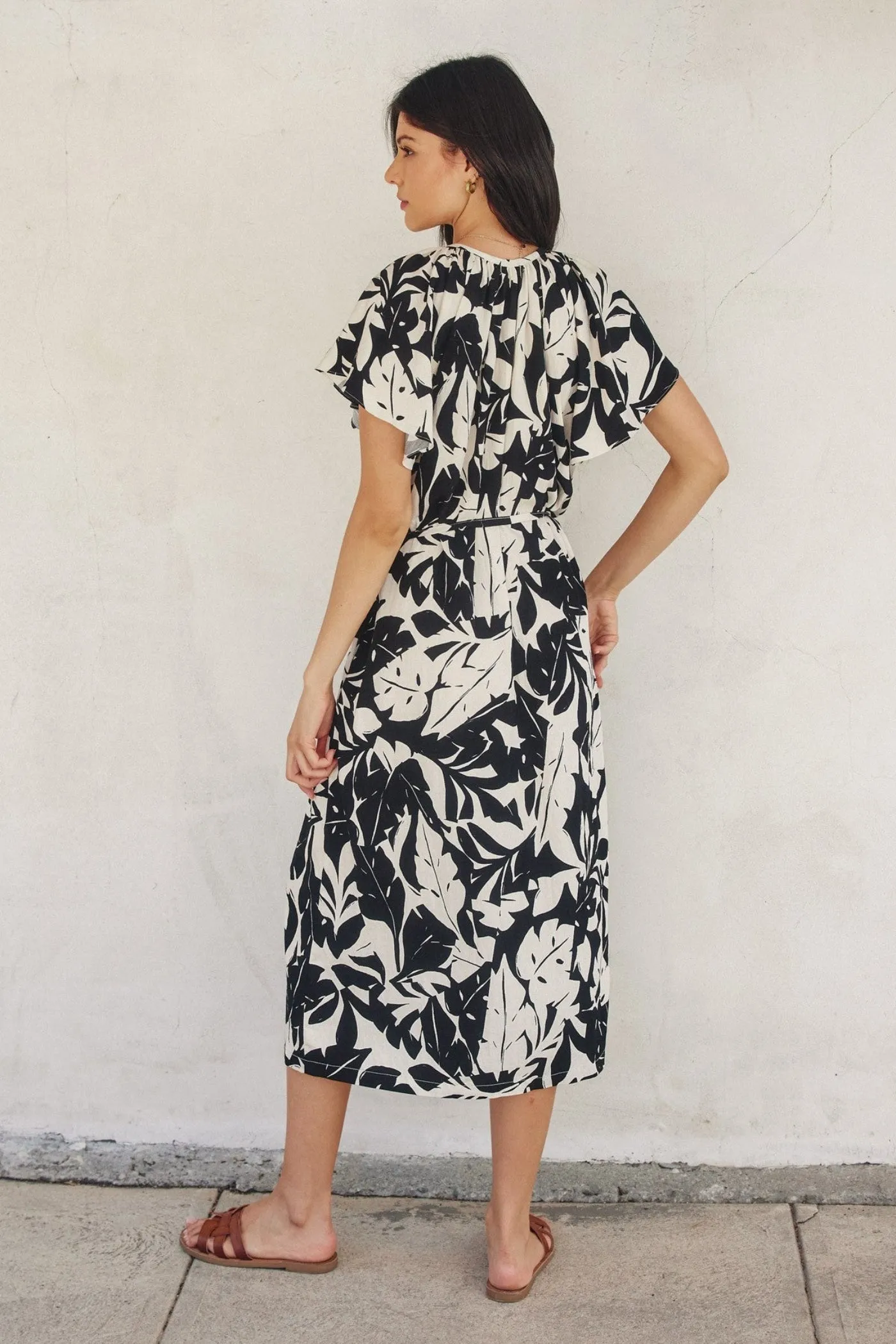 Versatile Comfort LACEY PRINT MIDI DRESS