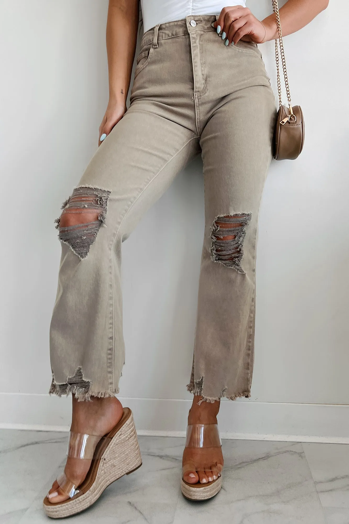 Bound Seam Finish AntiPill Surface Lachlan High Rise Distressed Straight Leg Jeans (Ash Mocha)