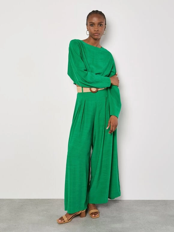 Split Back Crop Top in Green AntiPilling Surface