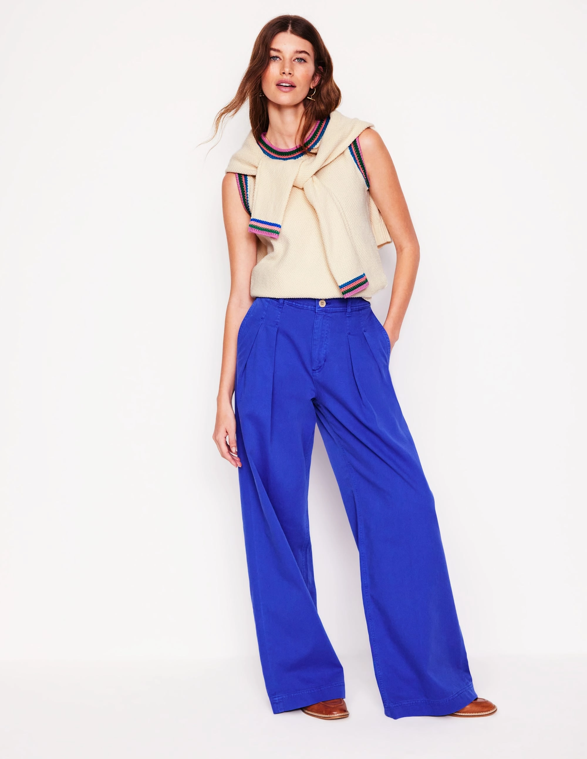 Callie Crochet Trim Tank-Warm Ivory, Rainbow Trim Modern Comforted City Layer