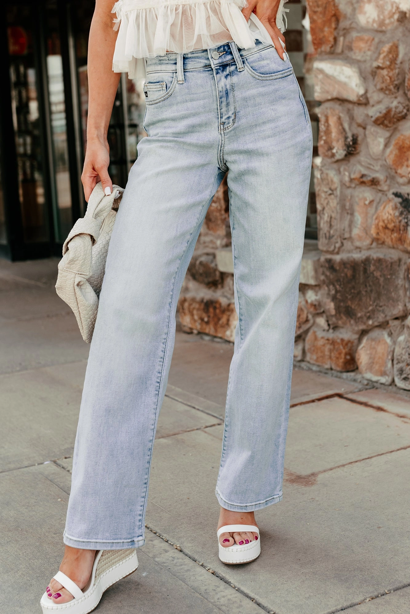 Style Combo Easy Layering Sterling Straight Leg Judy Blue Jeans (Light)
