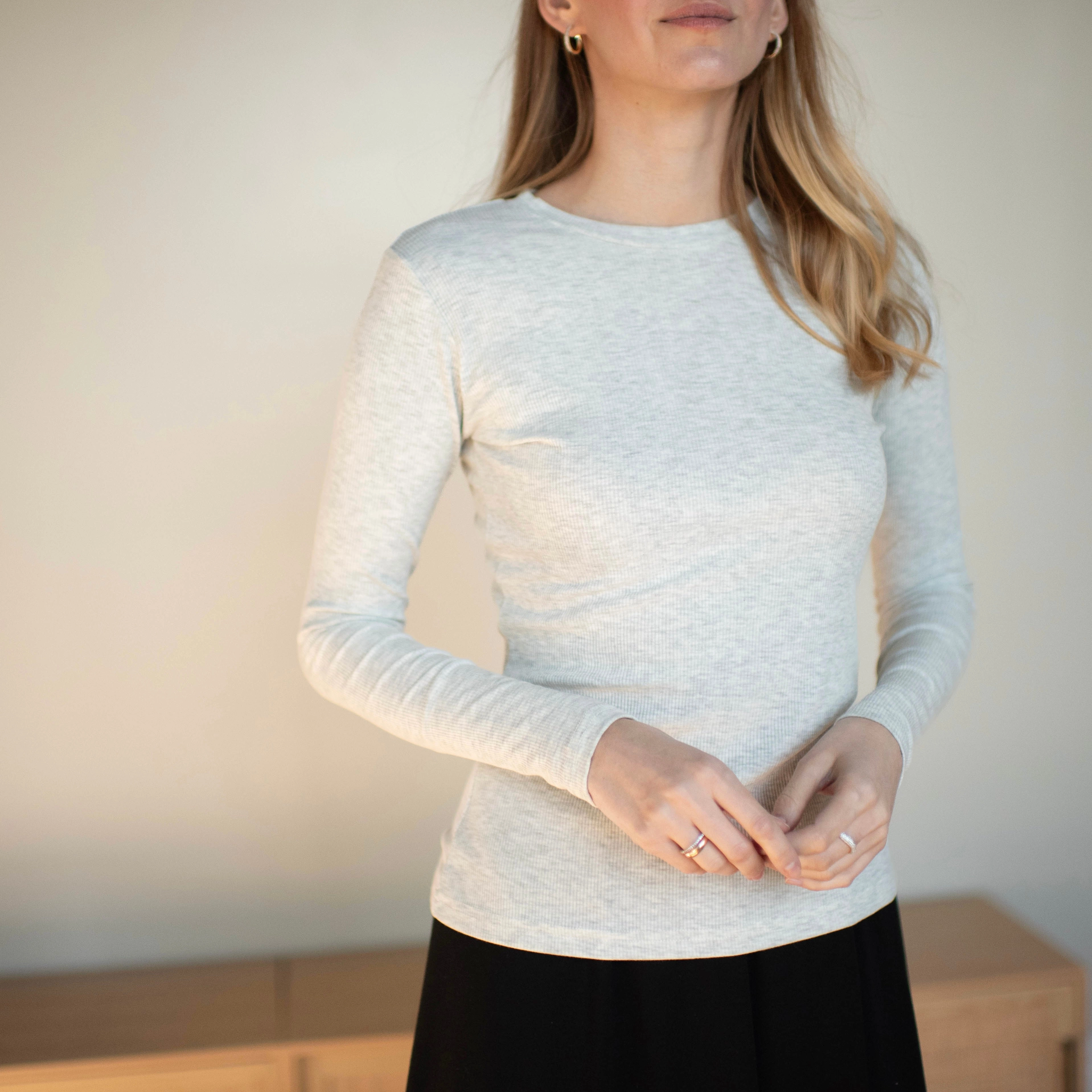 Ribbed Crewneck Tee | Light Grey Convertible Neckline Quick Dry Feature