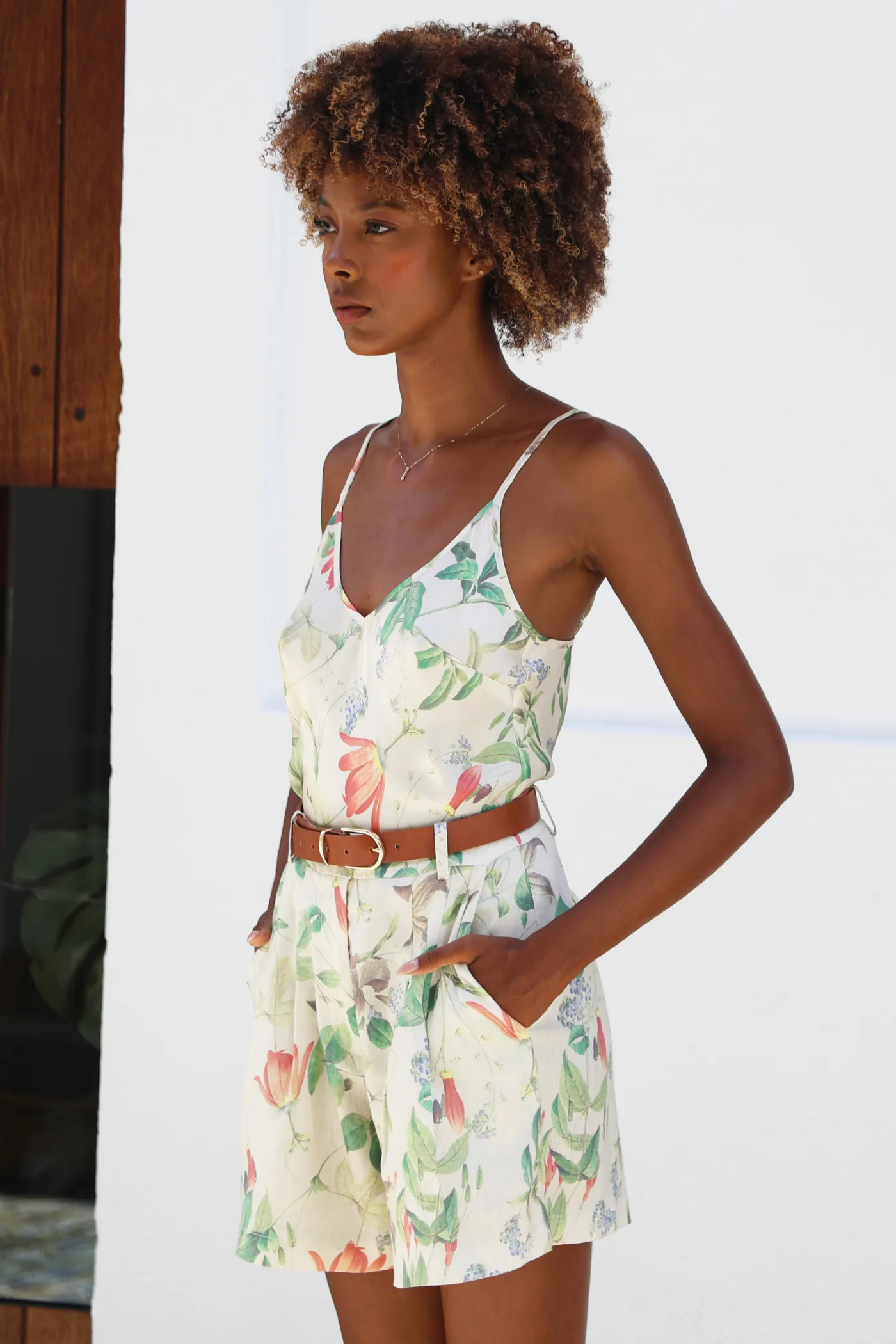 ELENA SHORTS Minimal Style Seamless construction