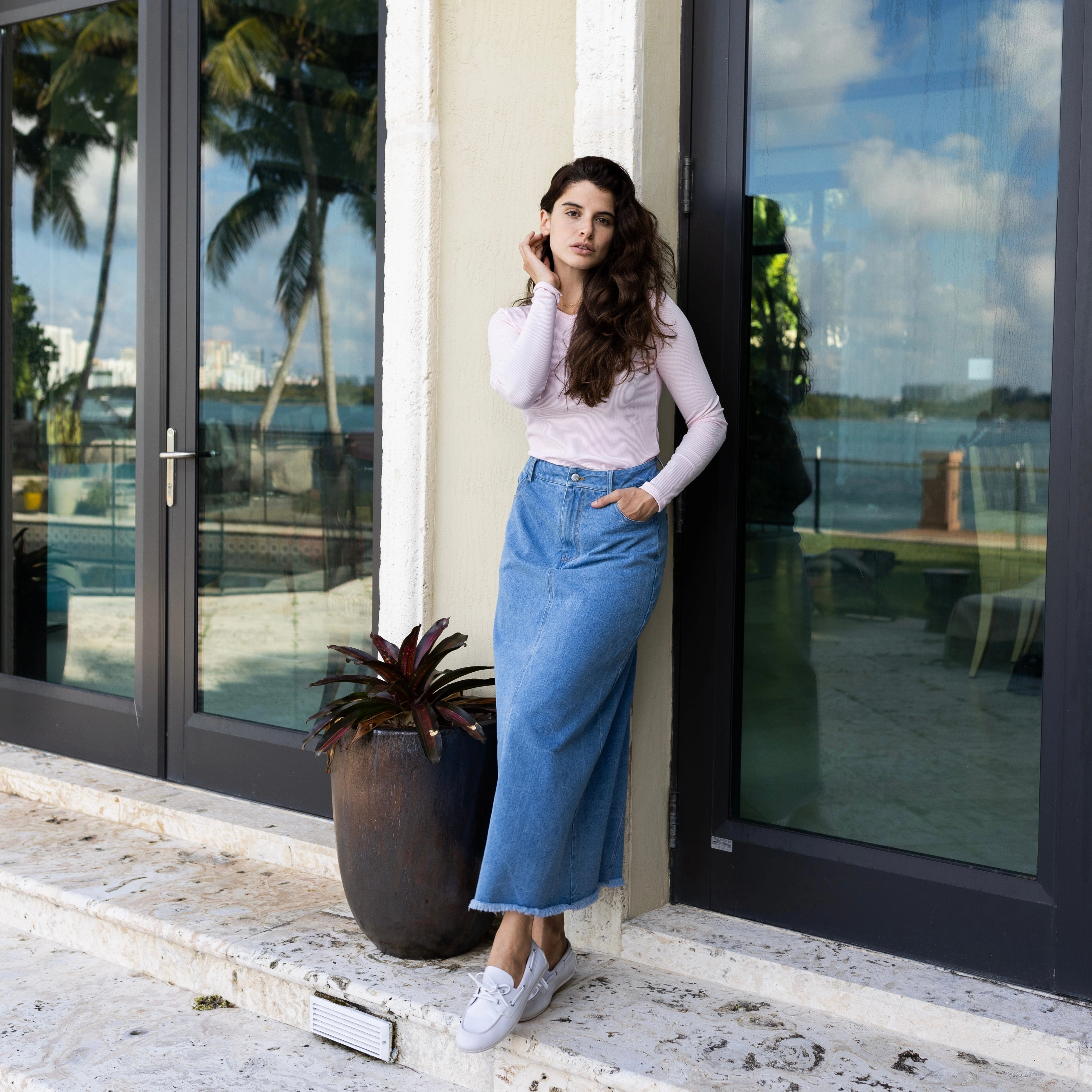 AbrasionResistant Ribbed V-Neck Tee | Light Pink