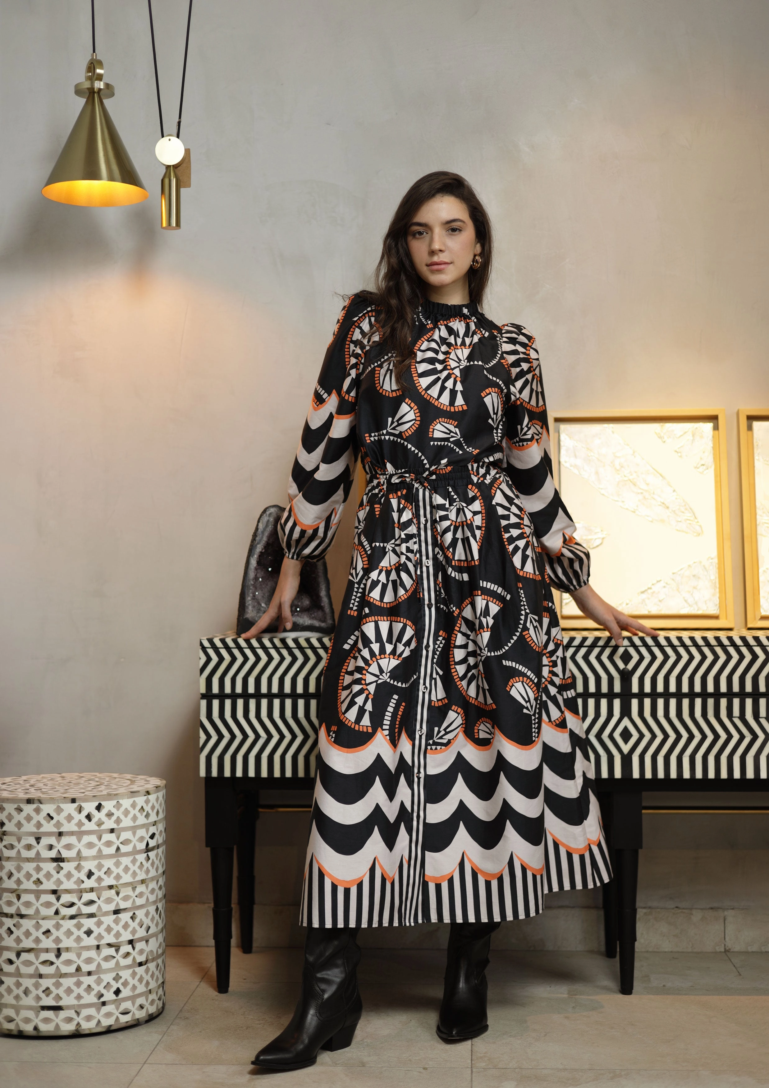 CompactSize Reinforced Buttonholes Lilly Blouse in Black