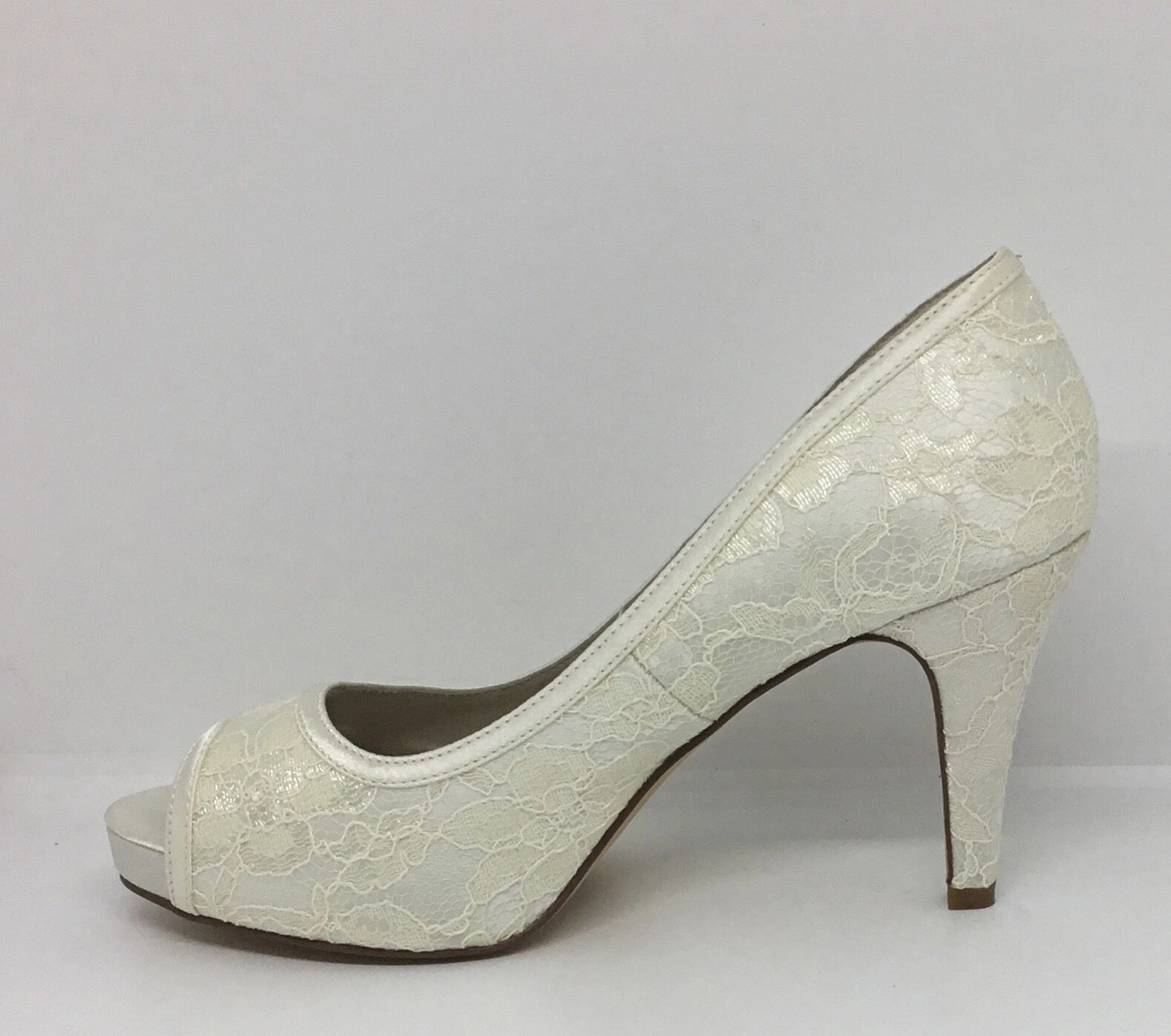 Lily Rose Marlee Ivory Satin and Lace Heel