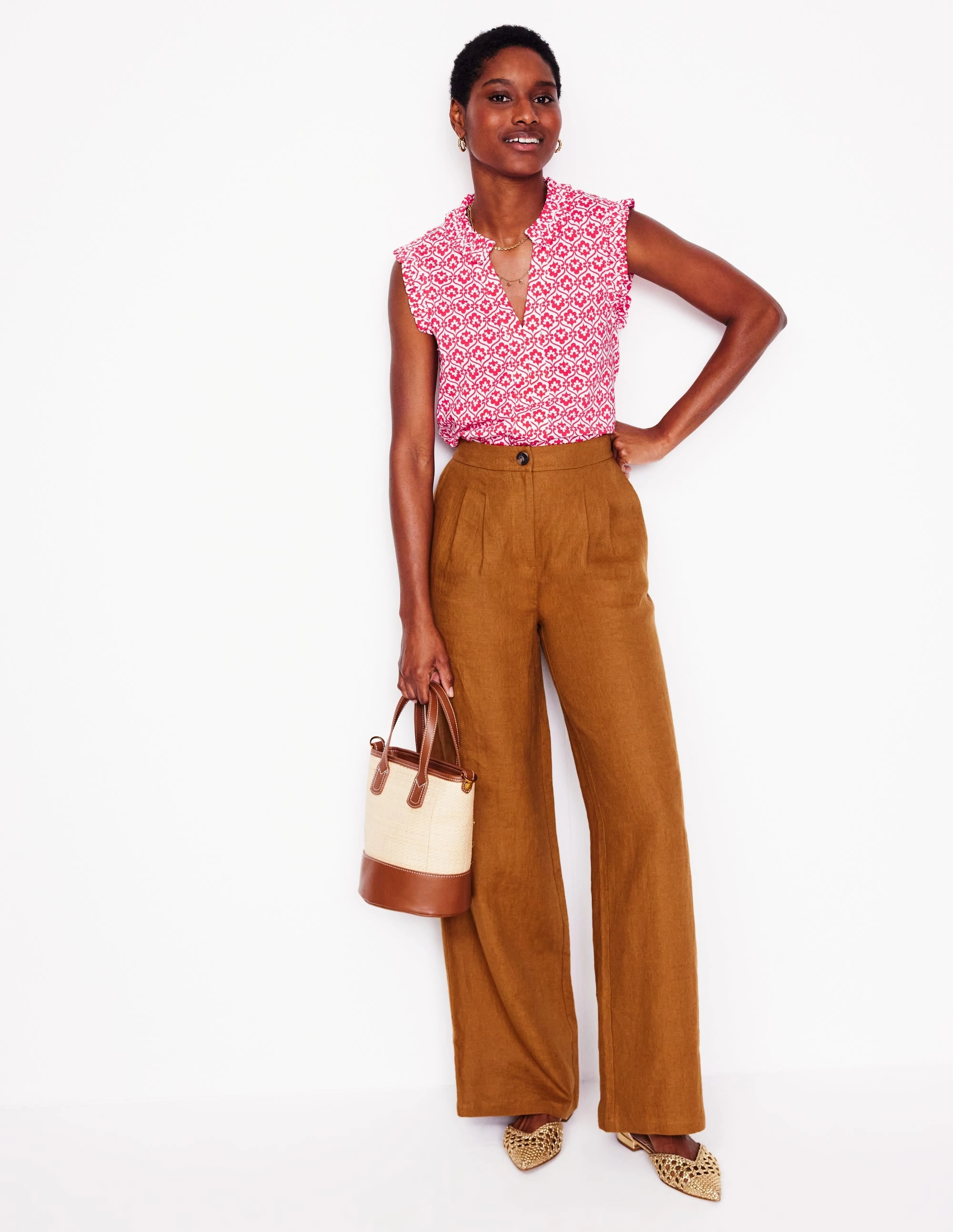 Stretchable Blend Lola Sleeveless Top-Strawberry Tart, Ivy Trellis