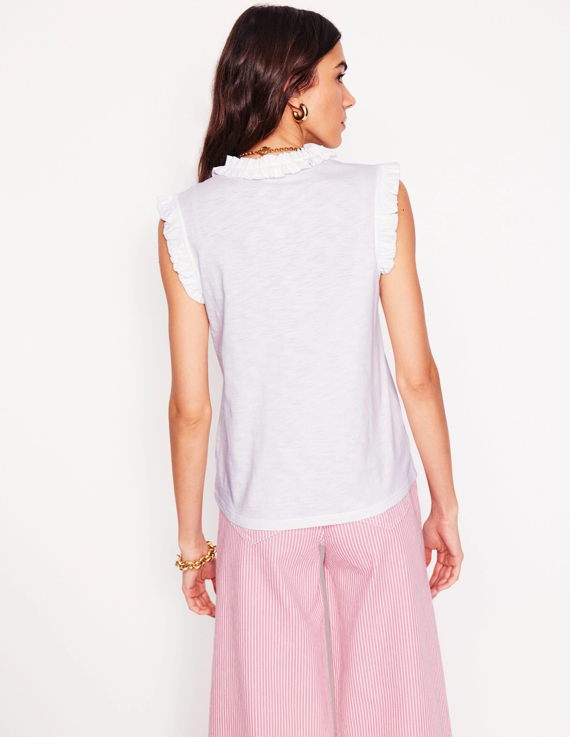 Anti Static Weave Technology Hidden Ventilation Zones Lola Sleeveless Top-White