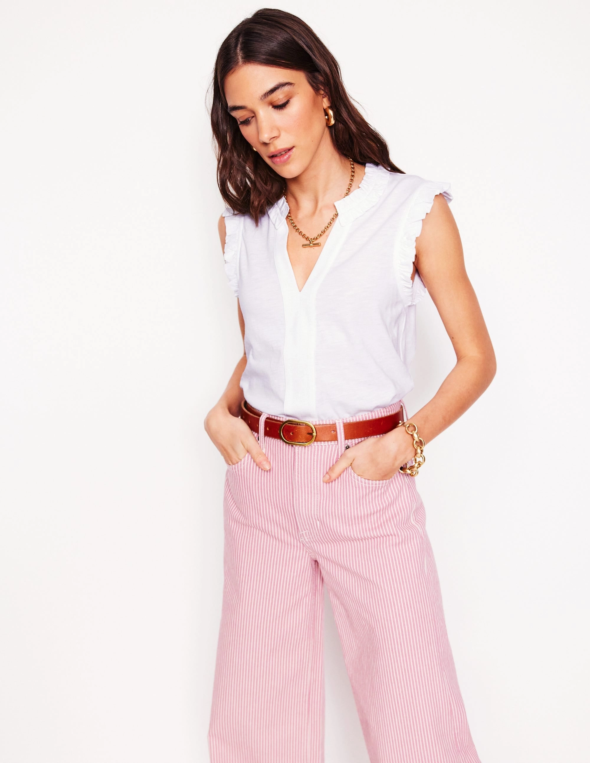 LightweightConstruction Casual Jacket Lola Sleeveless Top-White