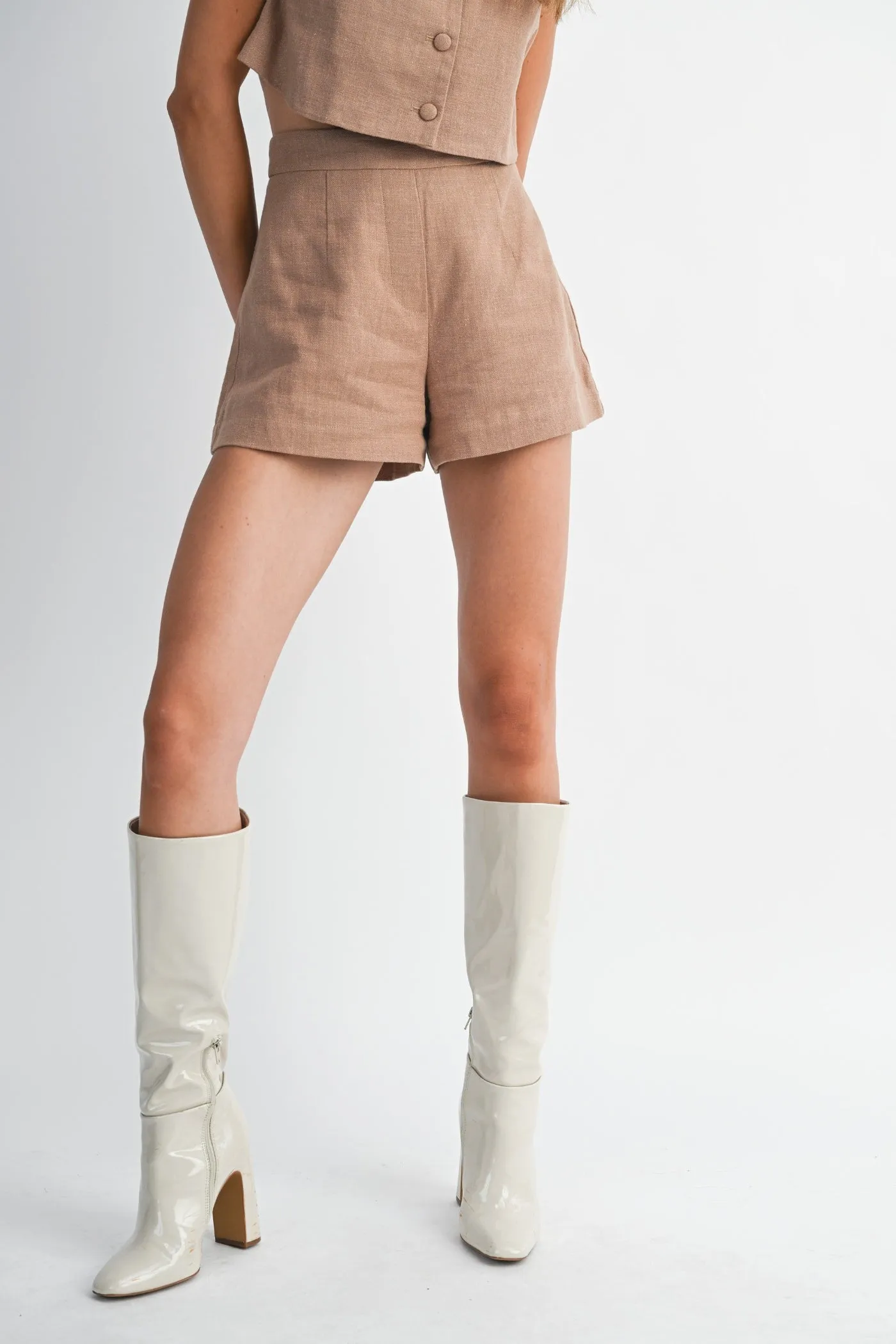 MARRISA TAILORED SHORTS Sport Style Fit