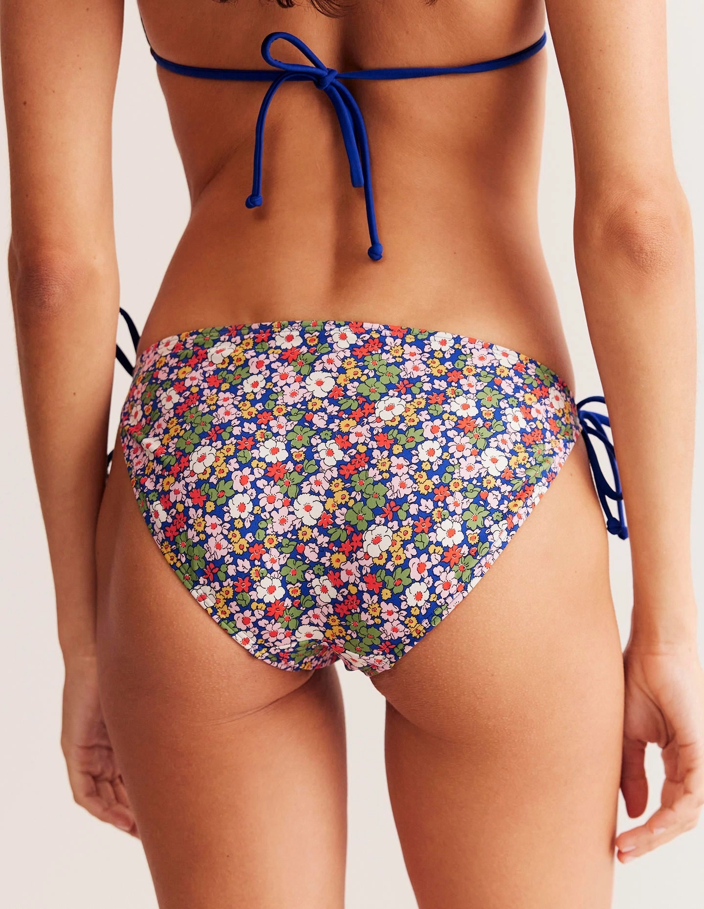 Symi String Bikini Bottoms-Multi, Botanical Bud Family Pool Day