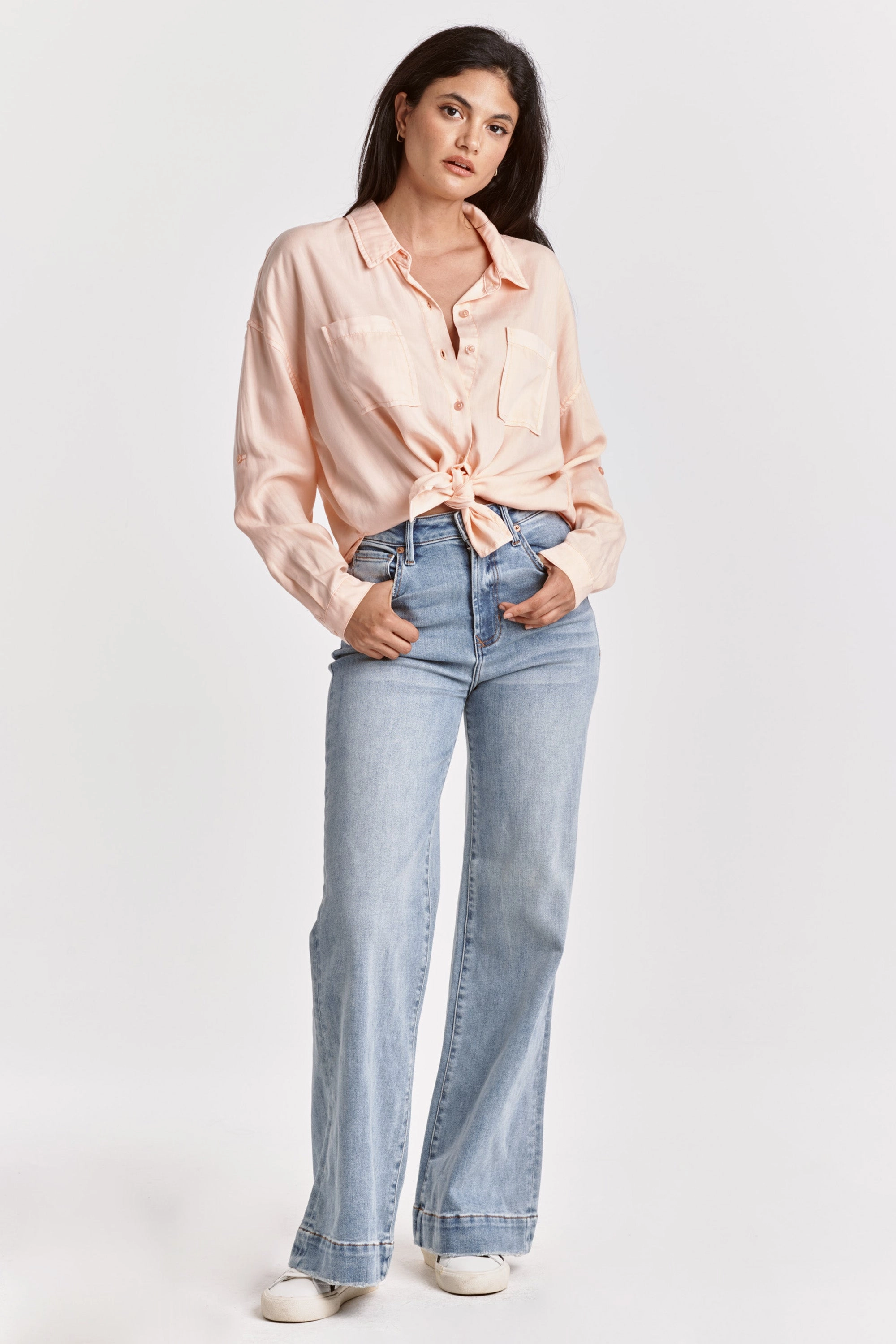 Dear John Fiona Super High Rise Wide Leg Jeans in Montilla Light material