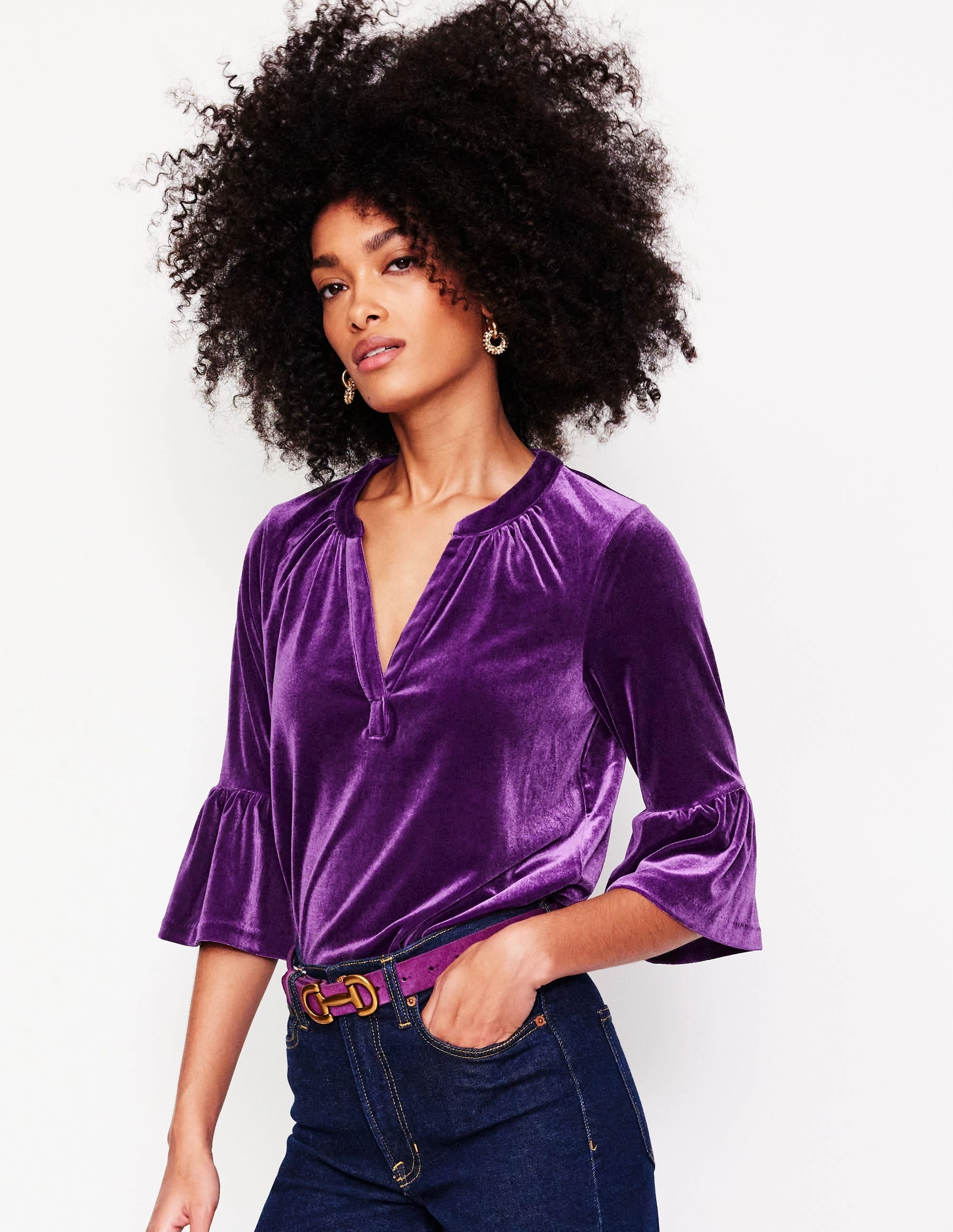 Full Coverage Fit Notch Neck Frill Velvet Top-Viola