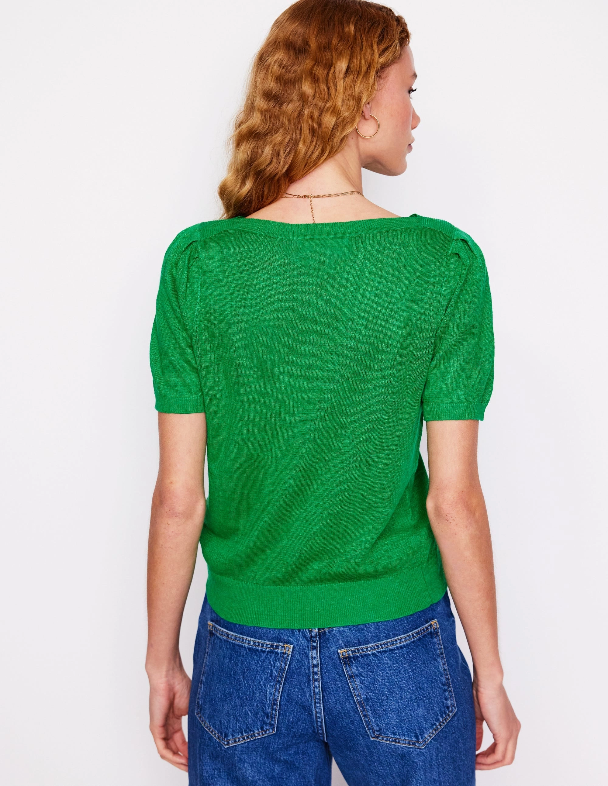Liv Boat Neck Linen T-Shirt-Sapling Green Travel Ready