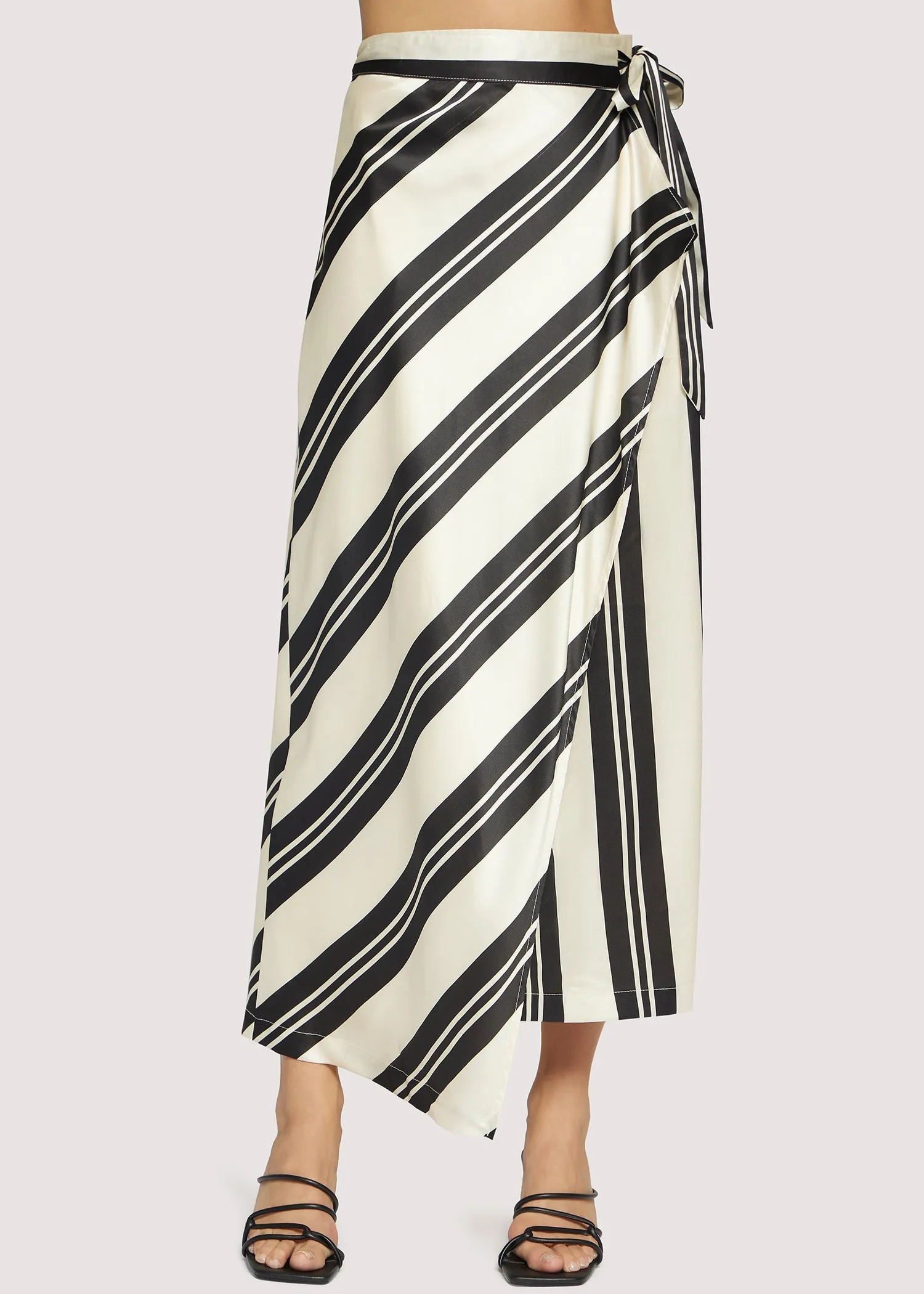 Hand Stitched Flow Look Palermo Maxi Skirt in Cream/Black