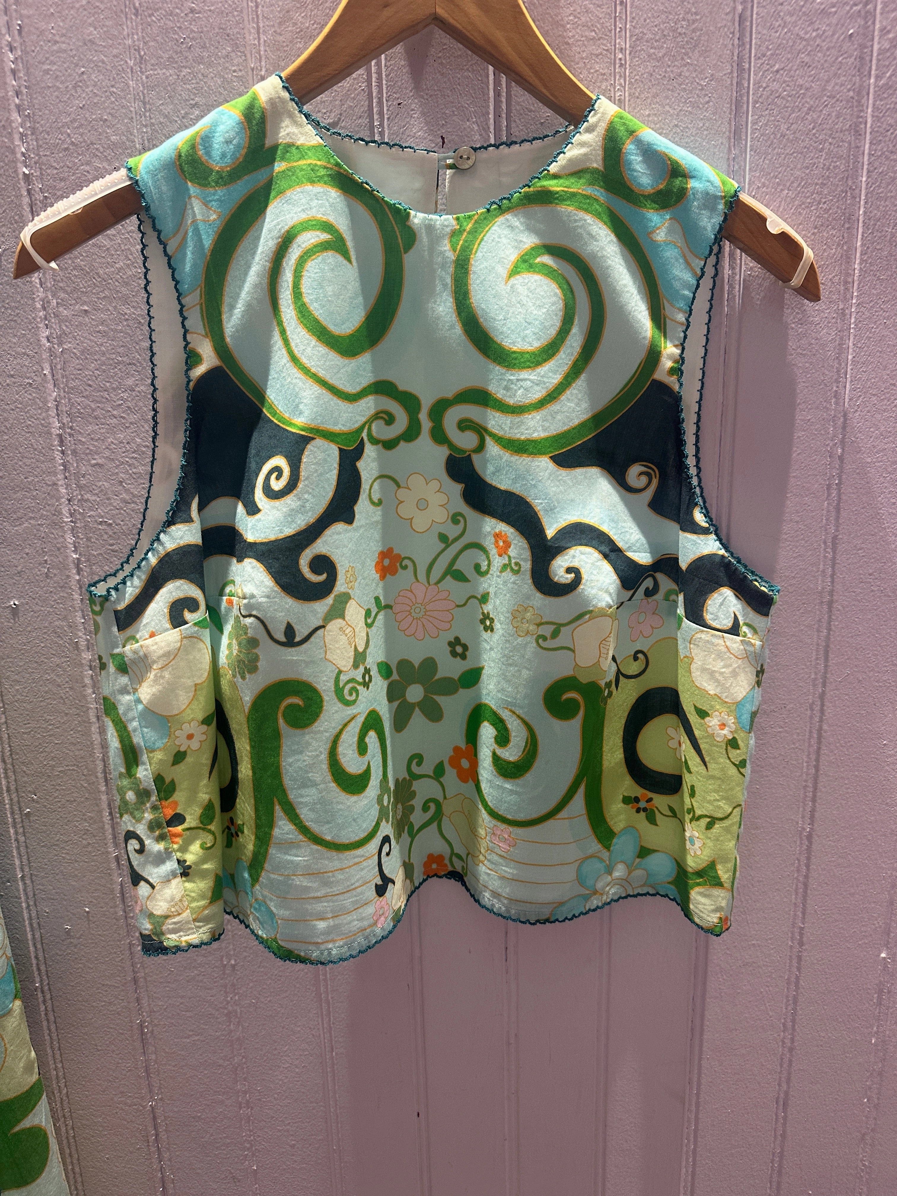 Easy Style Temperature Regulating Textile Pasca Top in Anona