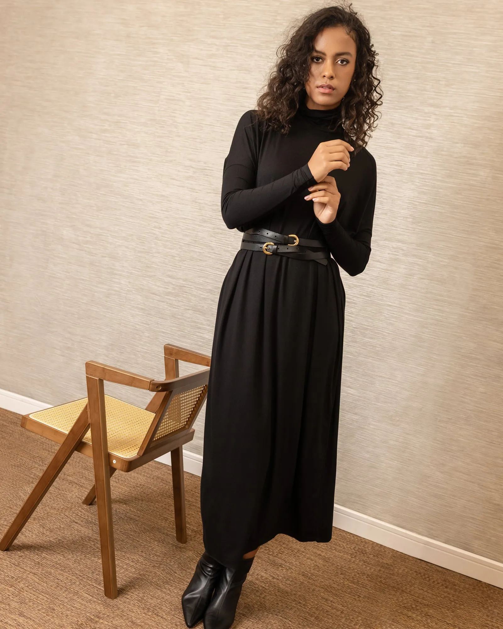 Seasonal Layering Editors-Pick Dolman Turtleneck Dress | Black