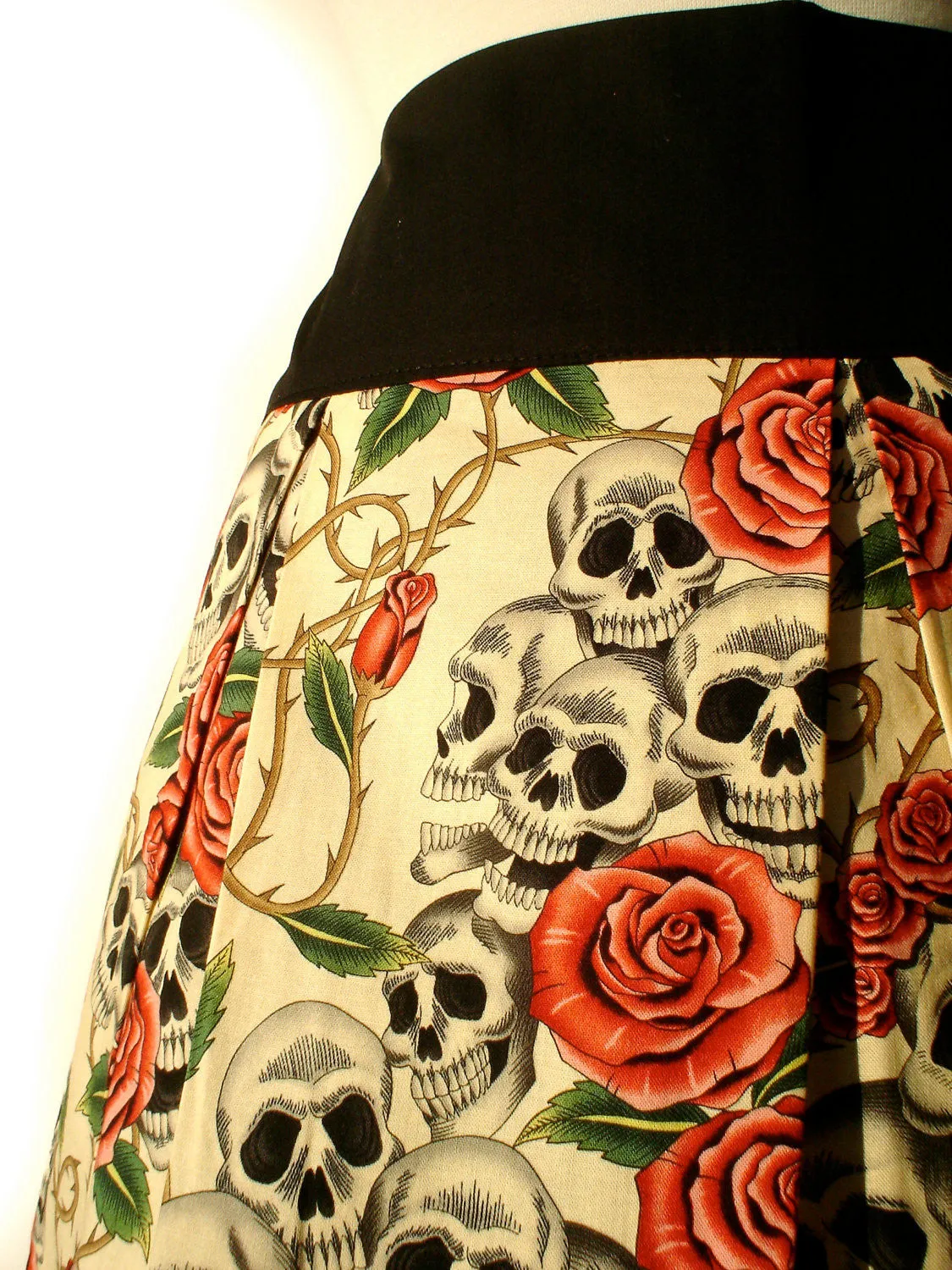 Moisture Wicking Technology Pinup Skulls and Roses Tattoo Skirt(pink roses) #S-RS731