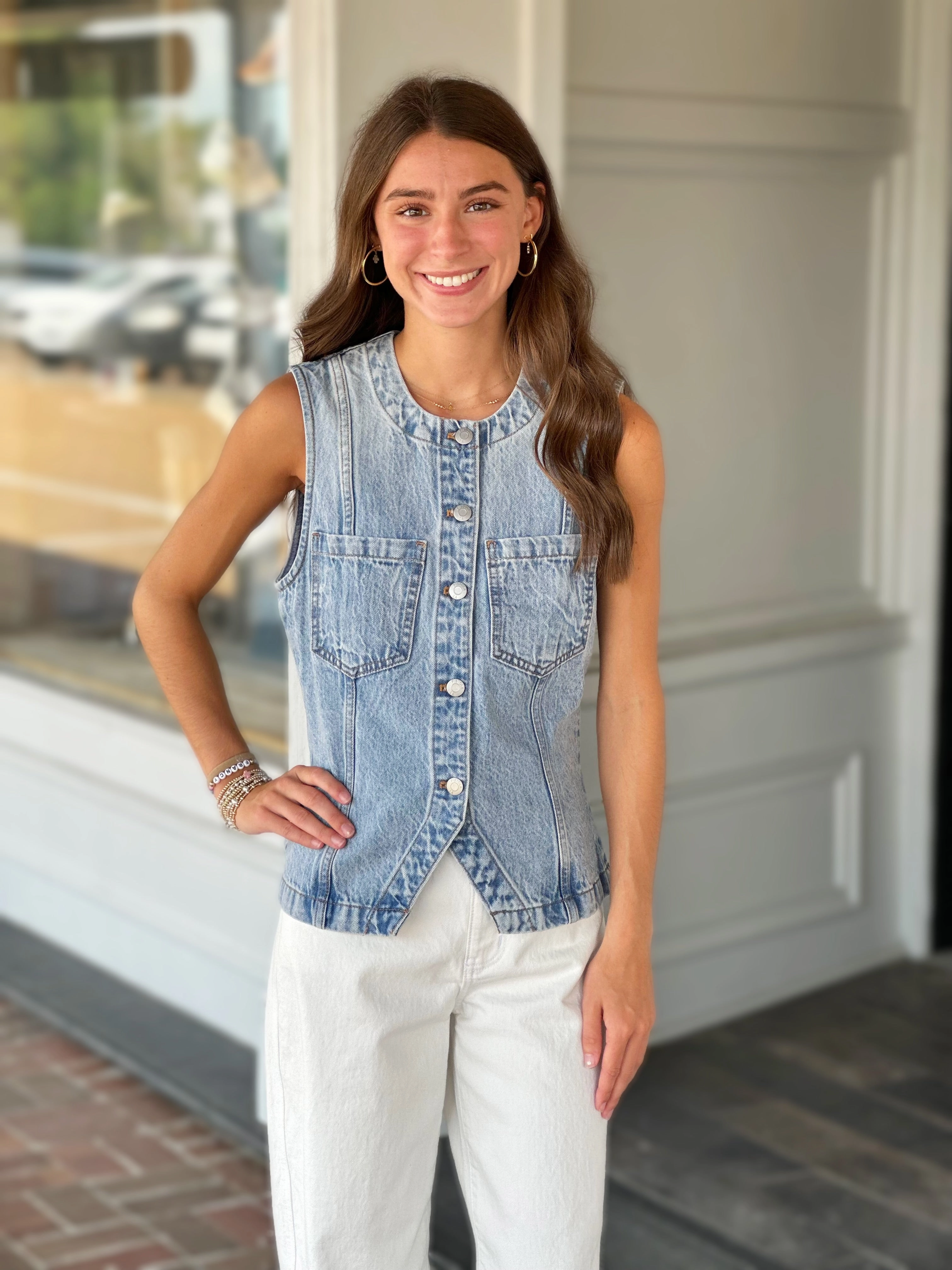 Sustainable Road Trip Fashion Focus Pistola Gia Fitted Vest in Gaze