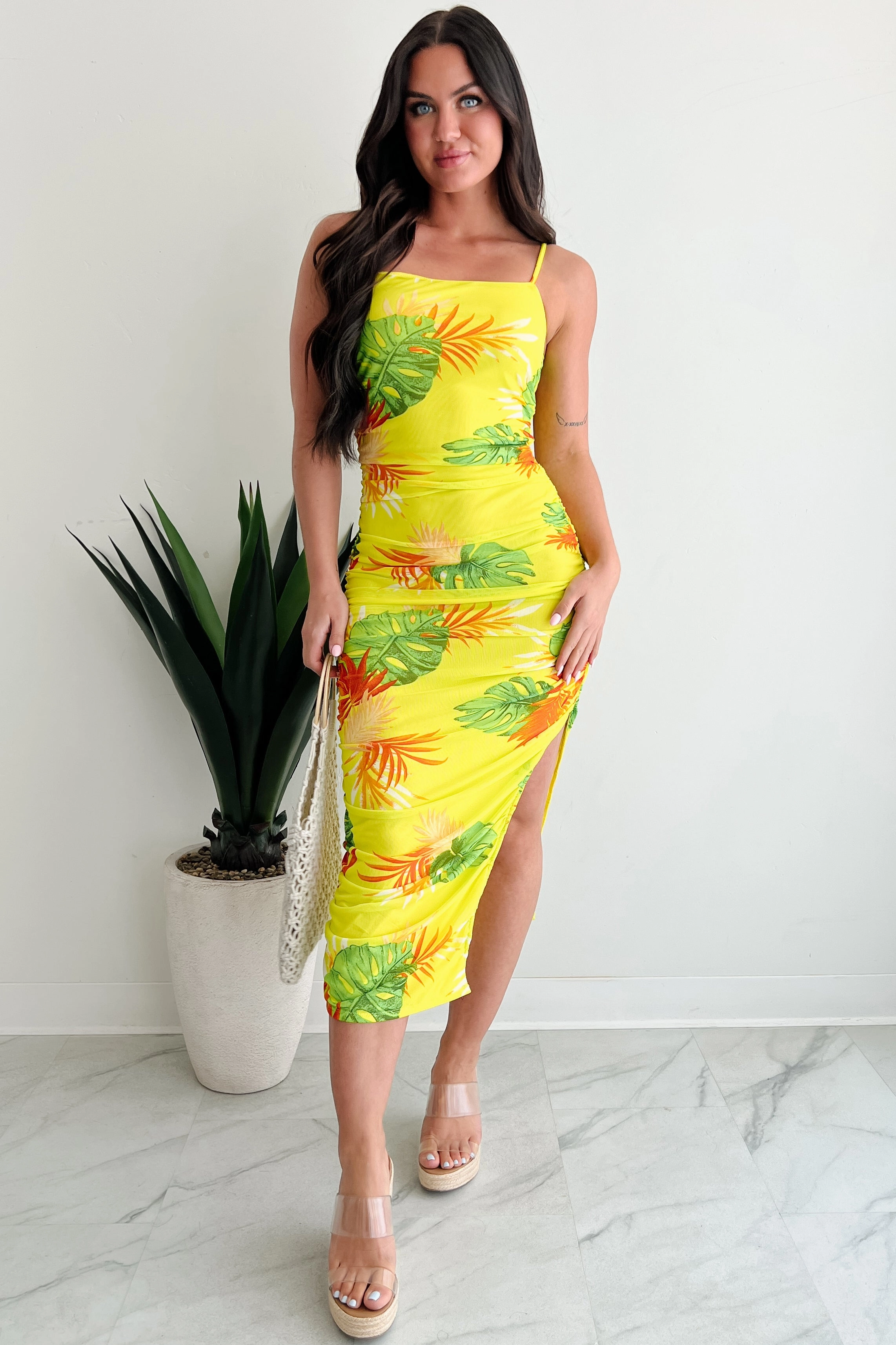 Cozy Wearable Poolside Chic Mesh Ruched Midi Dress (Lime)