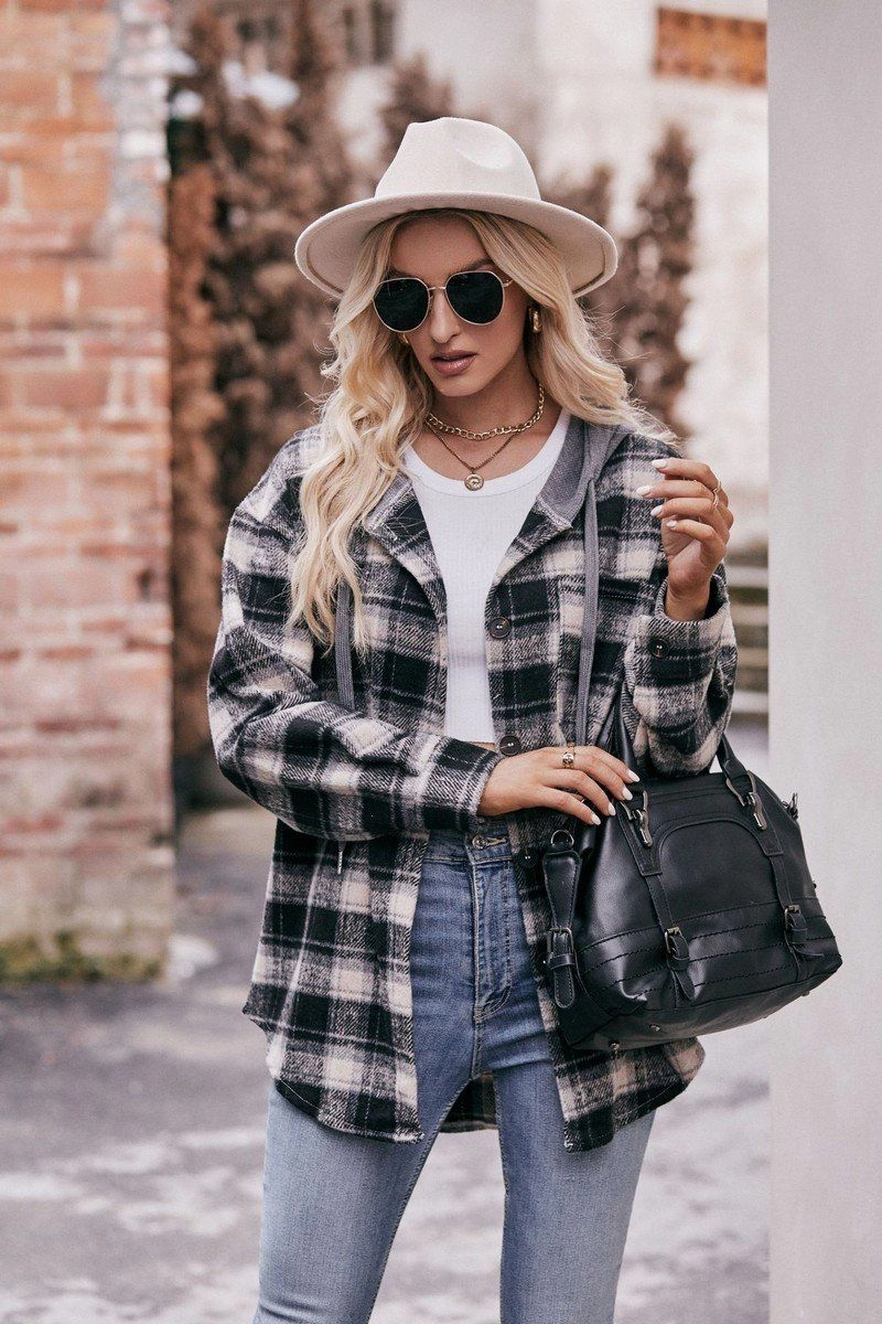 WOMEN FLANNEL PLAID HOODIE SHACKET WideNeckOpening Reinforced Neckline Detail