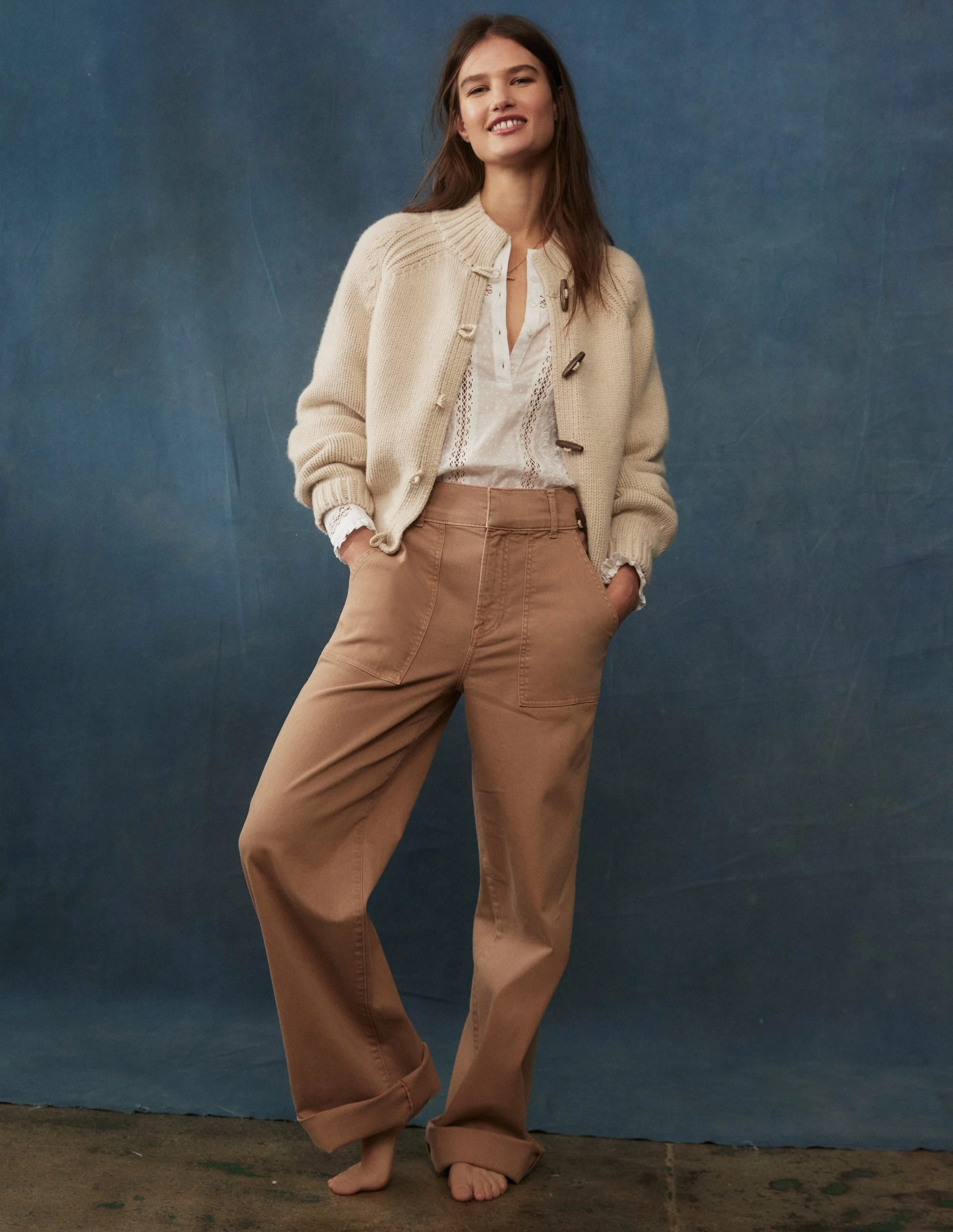 Stretchable Cuffs Casual Toggle Cardigan-Warm Ivory