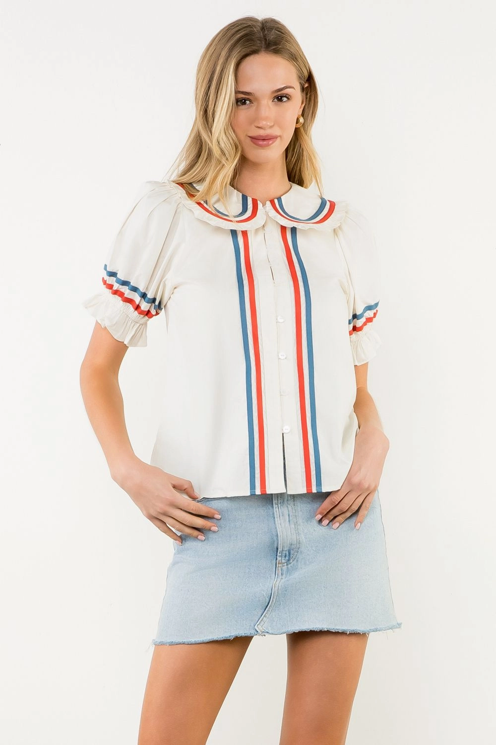 Organic Cotton Fiber Moisture Wicking Material Puff Sleeve Top in Cream