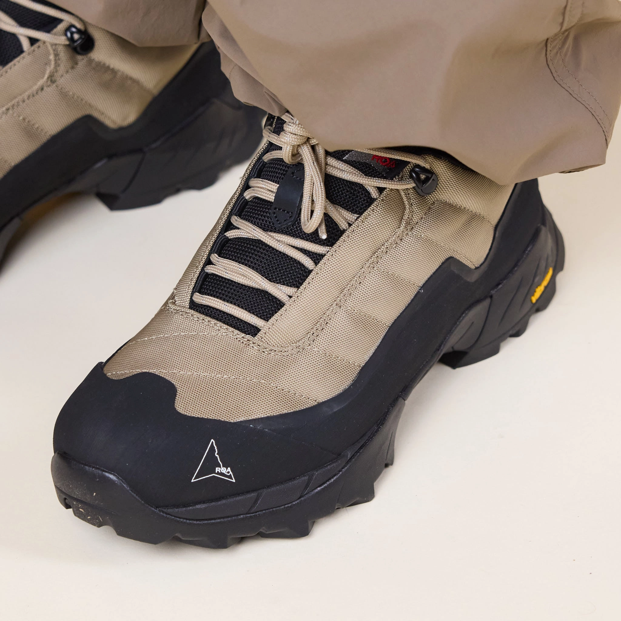 Roa Hiking - Katharina Approach Shoes - Taupe