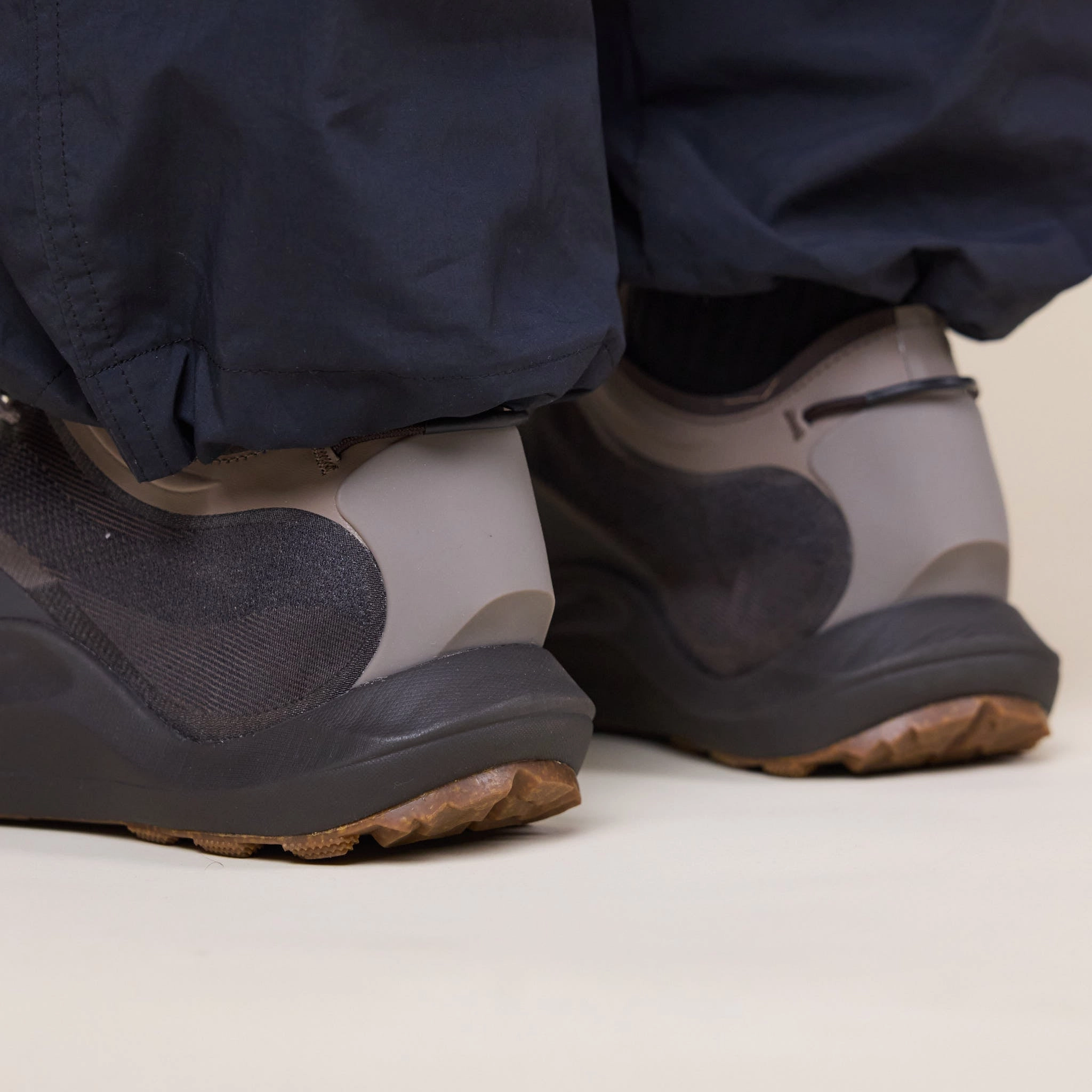 Roa Hiking - Sella Hiking Trainer  - Brown