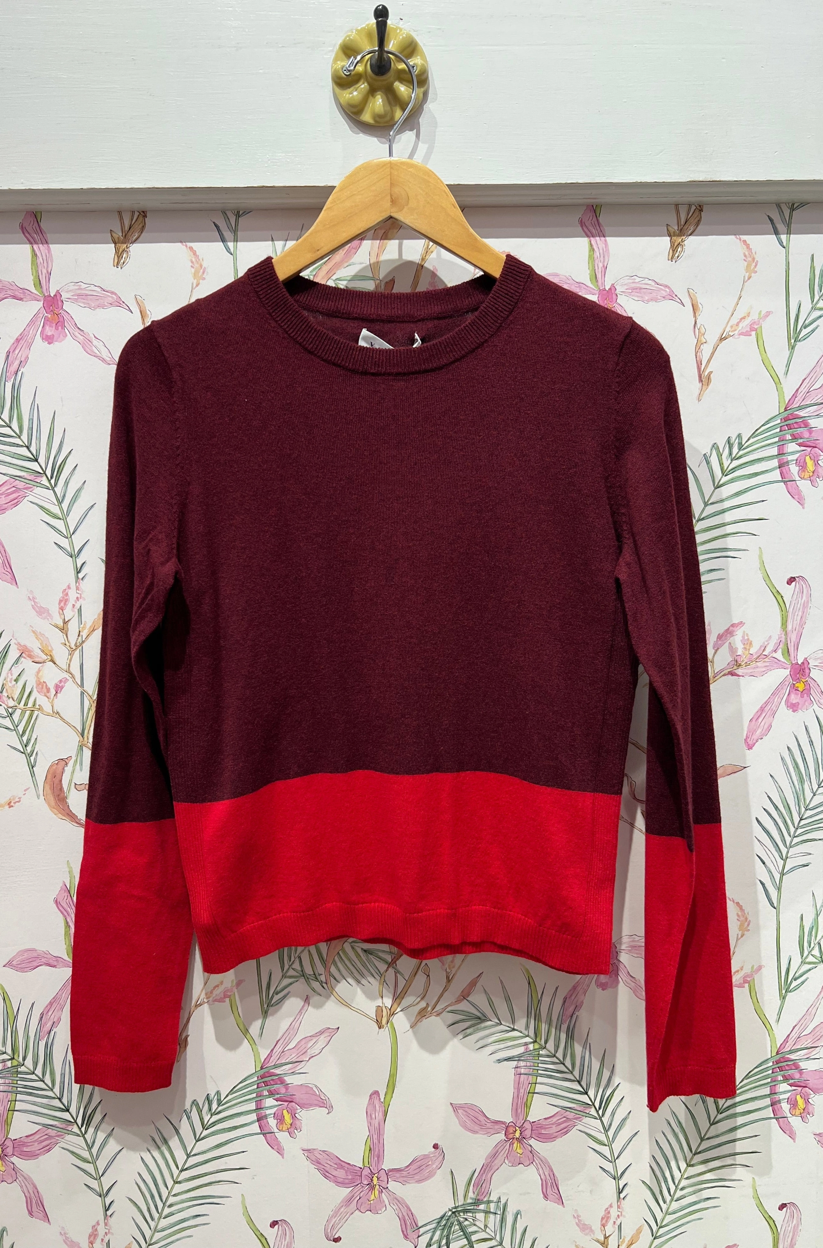 PreShrunk Fabric Relaxed Tee Roxy Long Sleeve Top in Syrah
