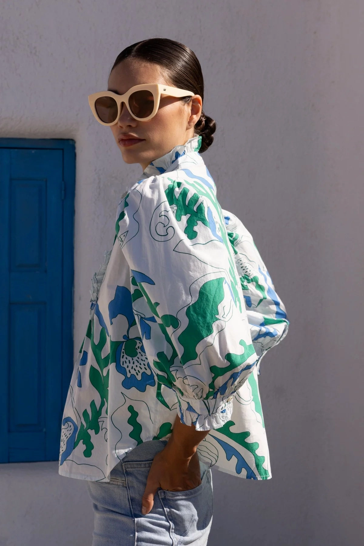 NonScratchSurface Ruffle Front Button Blouse in Green