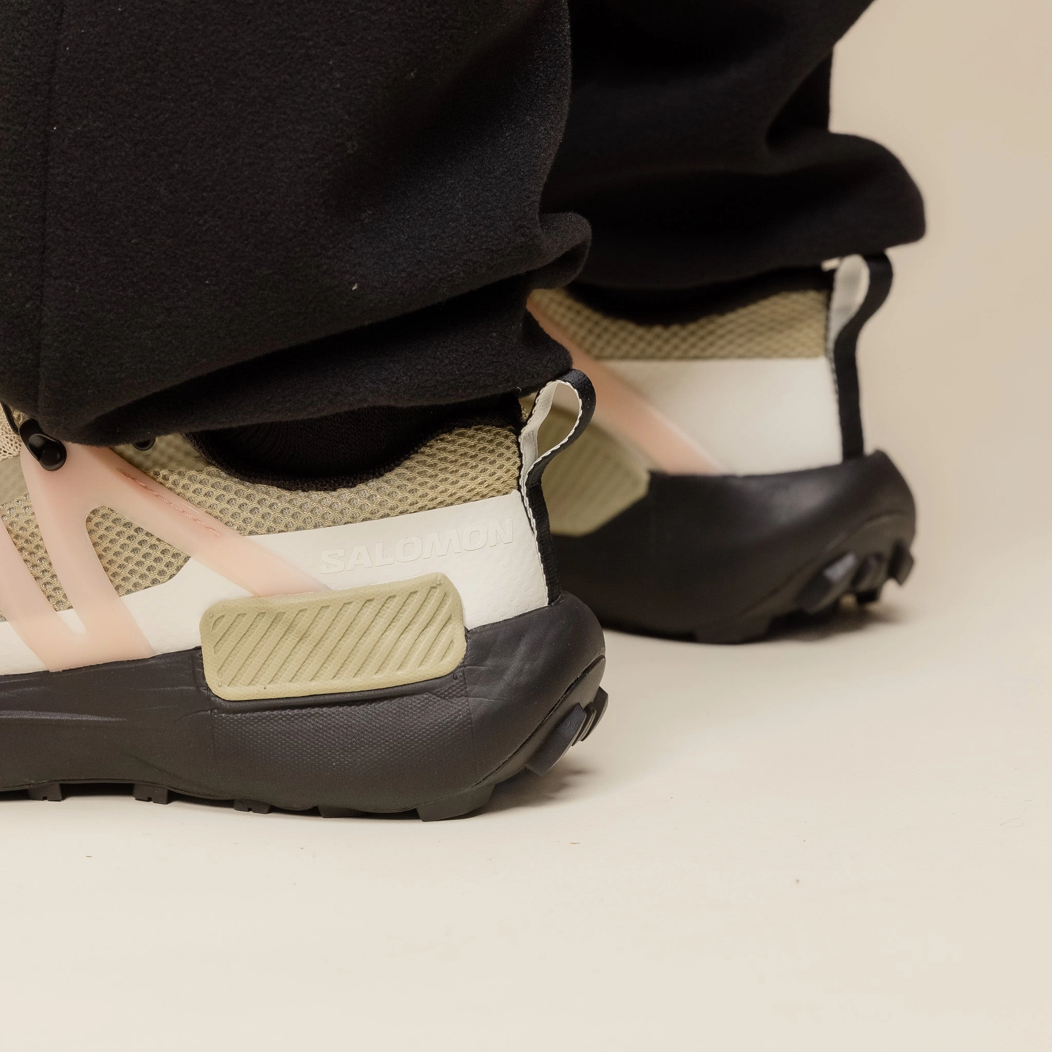 Salomon - Genesis Advanced Trainer - Pale Olive Green / Black / Impatiens Pink