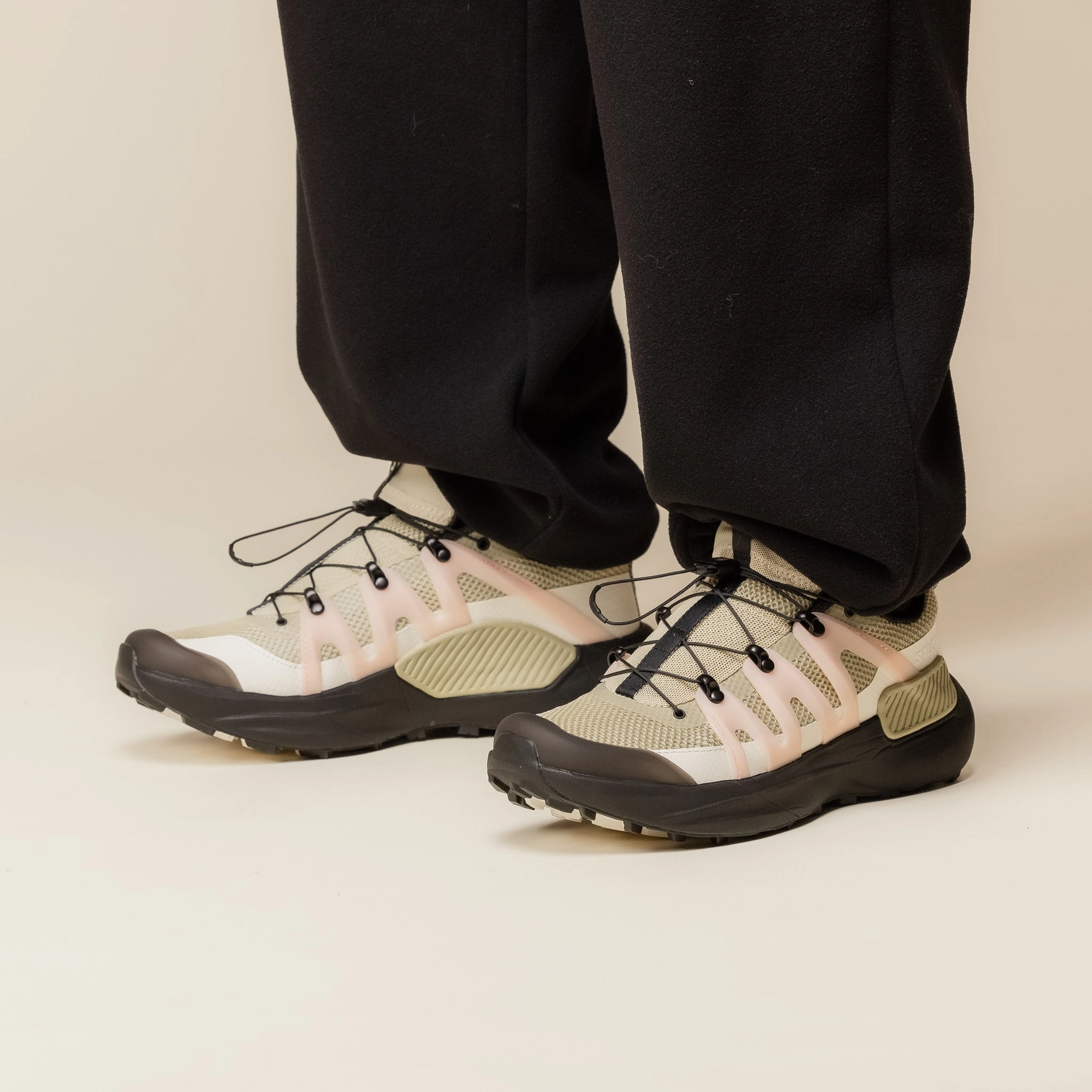 Salomon - Genesis Advanced Trainer - Pale Olive Green / Black / Impatiens Pink