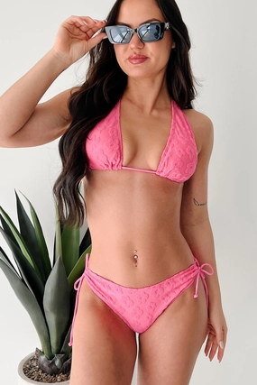 Fashionable Look Sandy Feet Textured Floral Triangle Bikini (Pink)