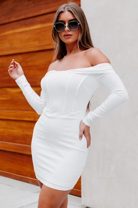 Reinforced Seams MidweightJersey Rissa Off-The-Shoulder Bodycon Dress (Off White)