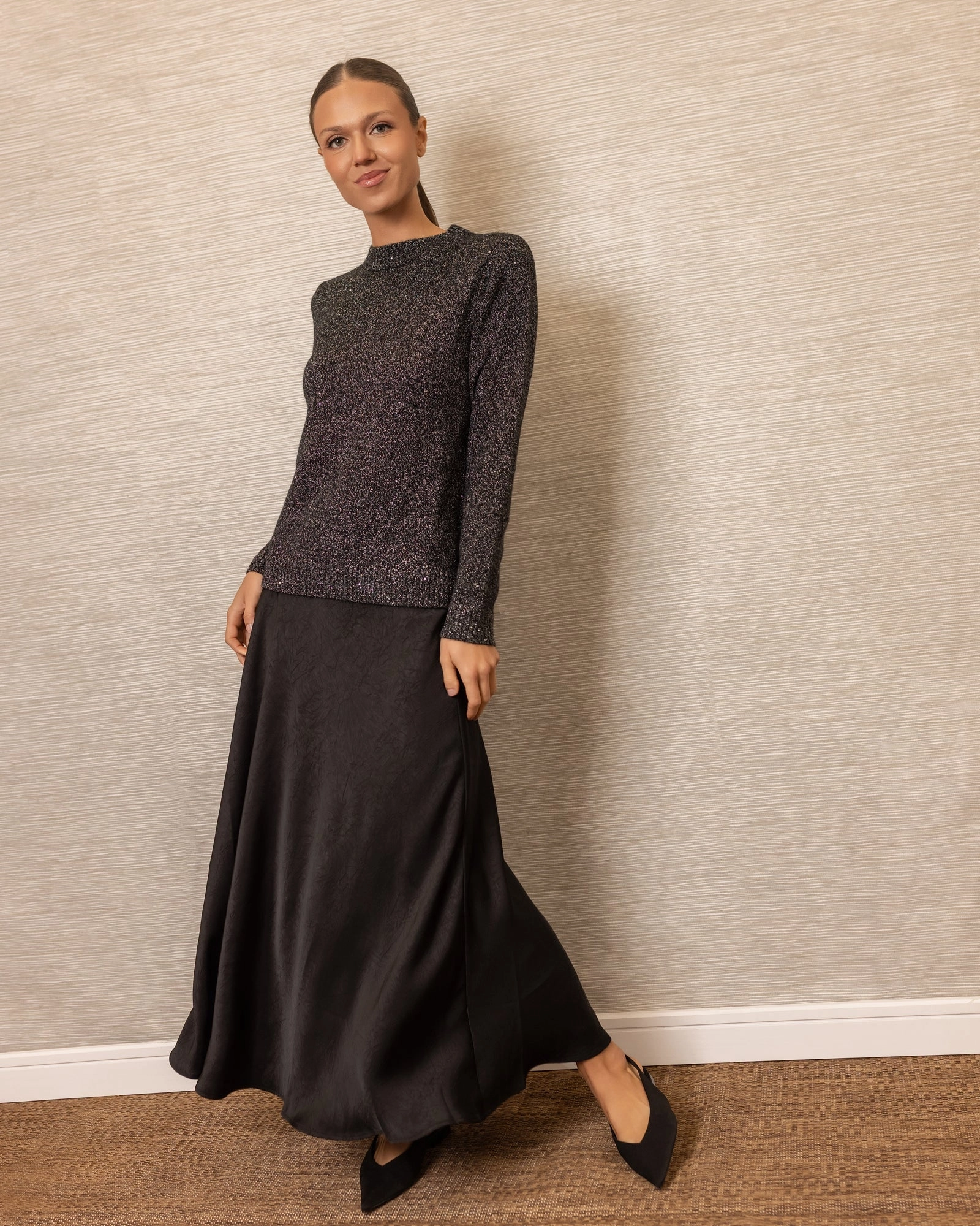 Reinforced Seams Shimmer sweater | Black