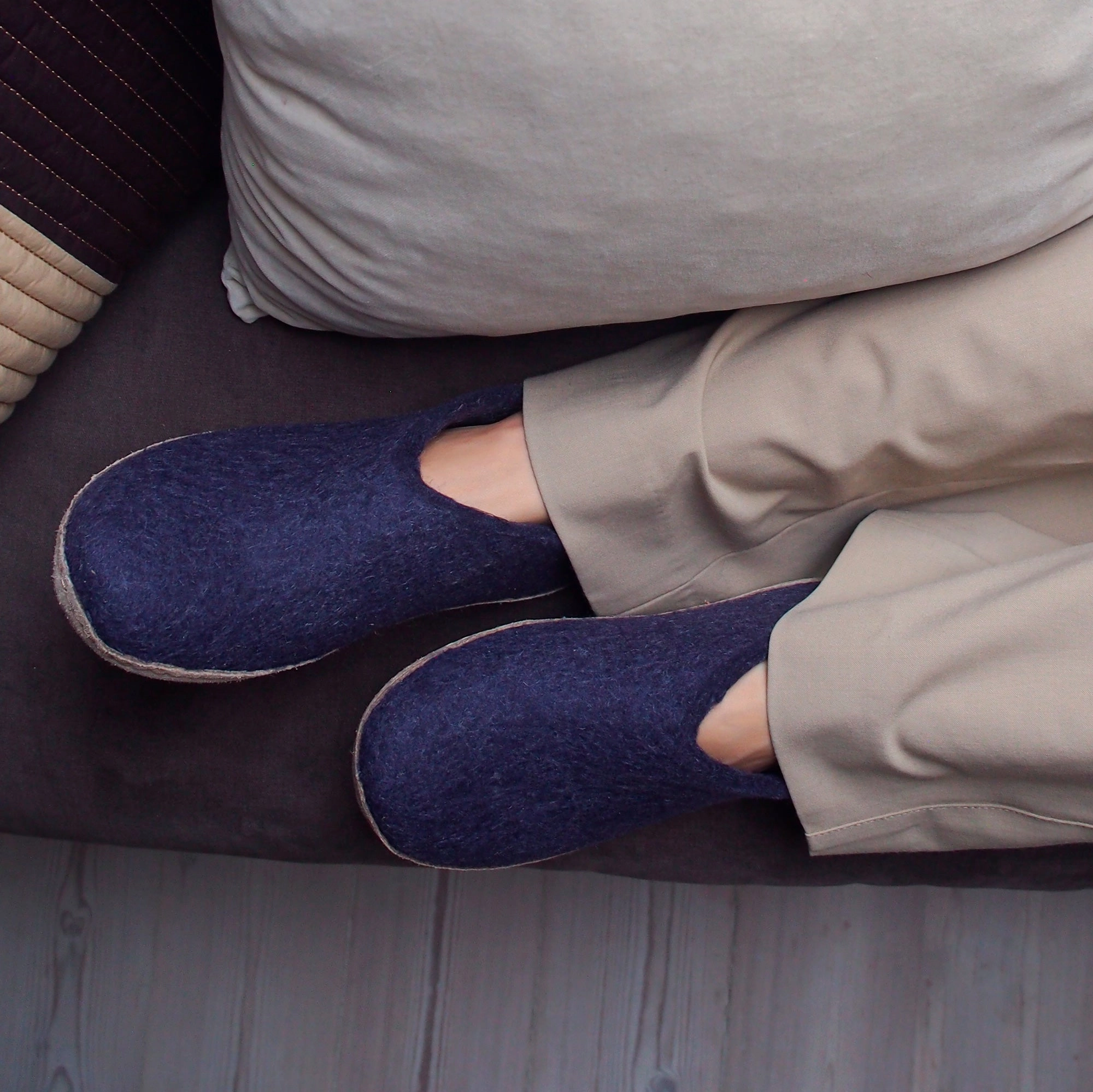 Shoe with leather sole - Purple