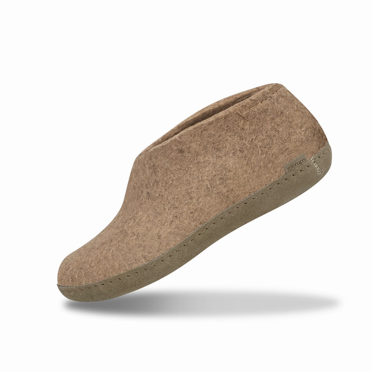 Shoe with leather sole - Sand