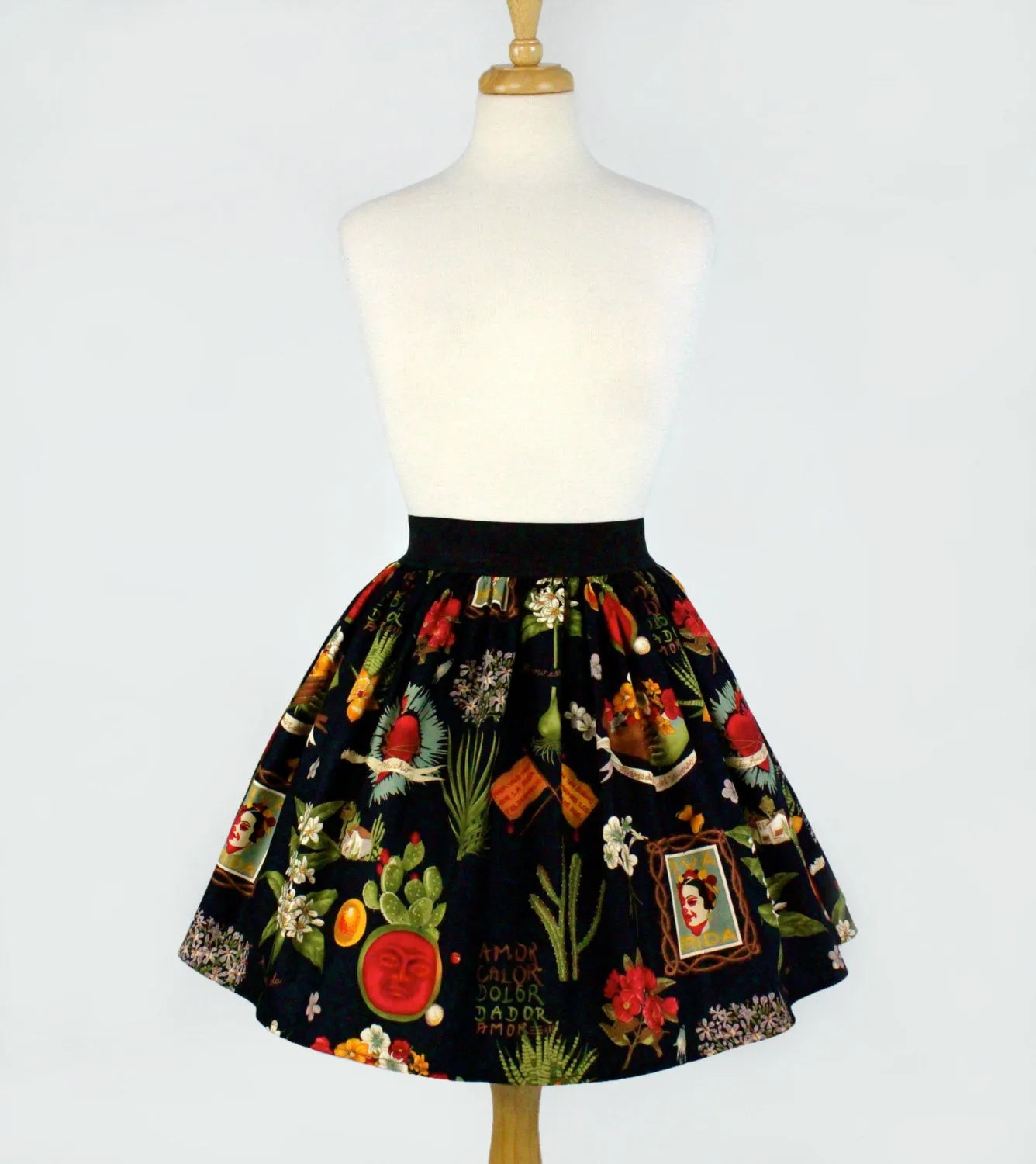 HeatRegulating Frida and Cactus Pleated Skirt #PS-C997
