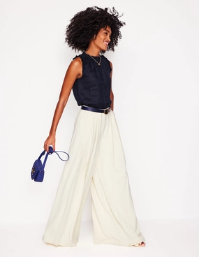 Double Stitched Hems Sophie Ruffle Linen Top-Navy