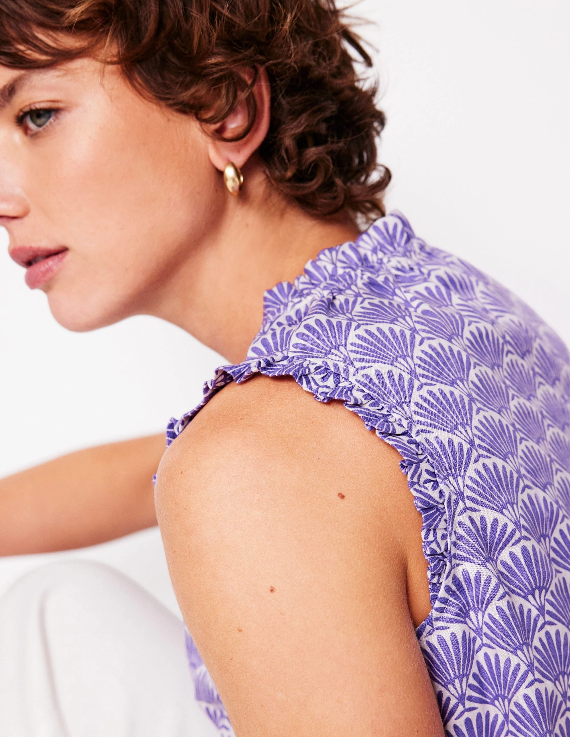 Sophie Ruffle Linen Top-Purple, Deco Palm Durable Weave