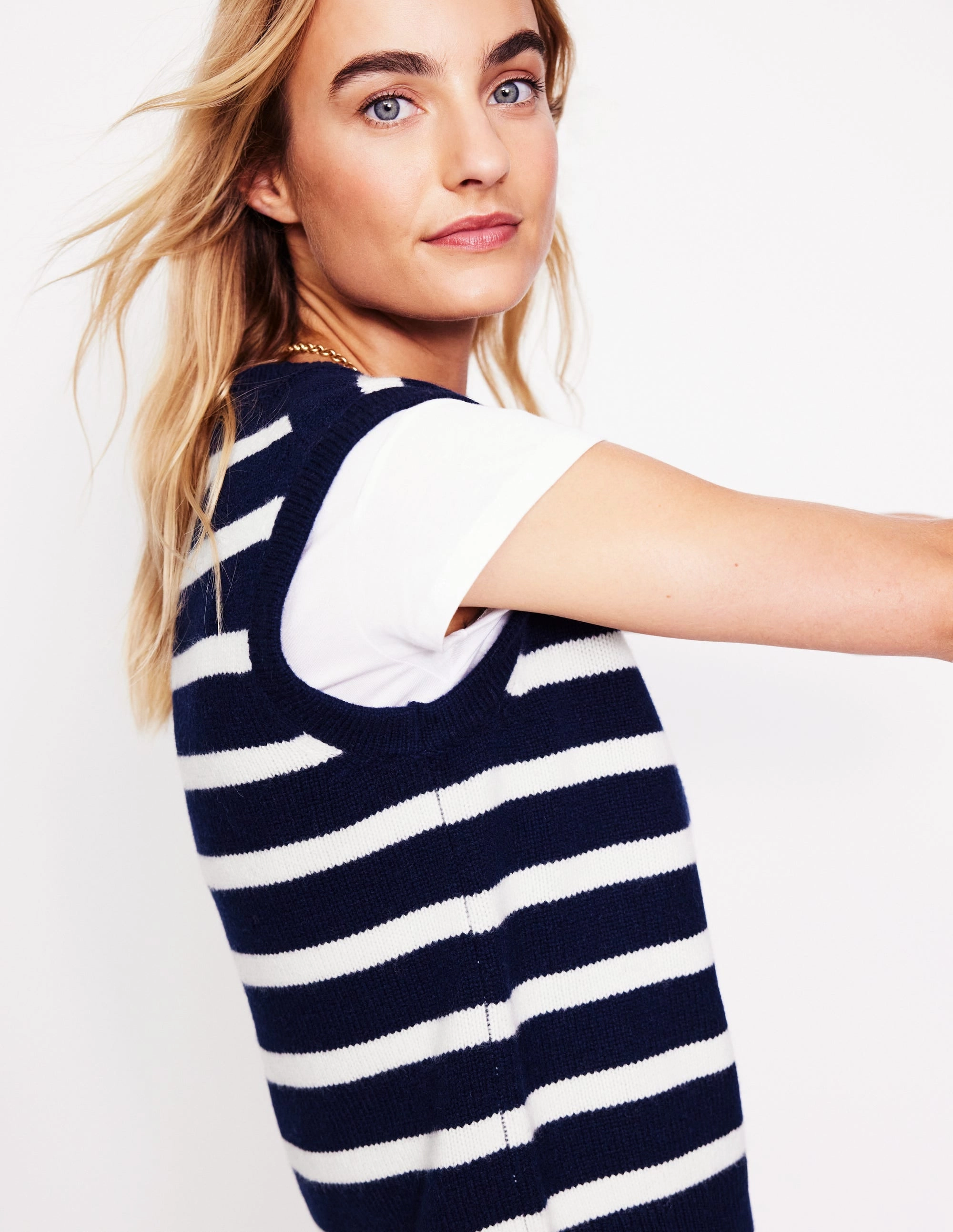 FrictionReduced Sleeve Construction Olivia Merino Tank-Navy, Ivory