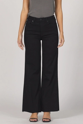 PocketDetails MinimalistStyle Dear John Fiona Wide Leg Jean in Black Arrow