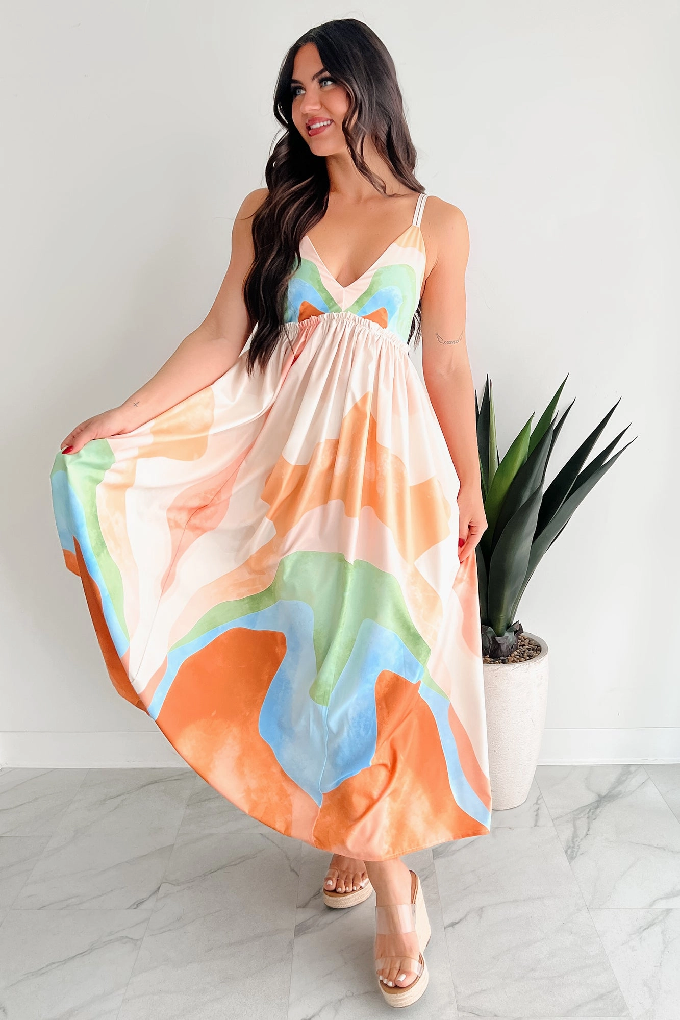 Tastefully Bold Printed Maxi Dress (Orange Combo) Regular-fit