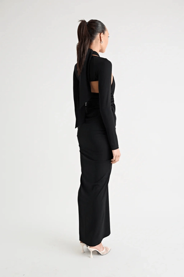 Cozy Look Victoria Maxi Dress Black