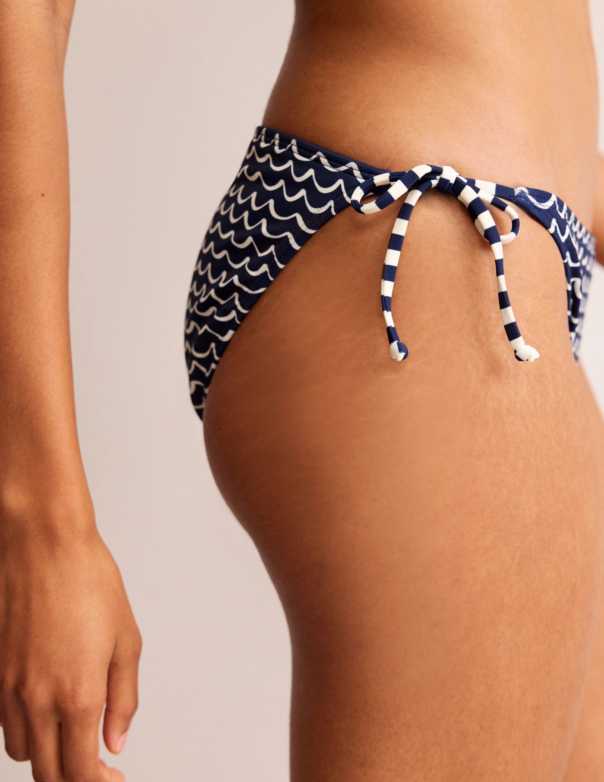 Symi String Bikini Bottoms-French Navy, Seagull Lightweight Webbing